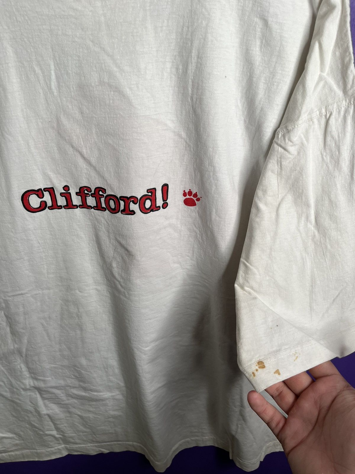 Vintage Vintage 90s Clifford the big red dog promo t-shirt Size US XL / EU 56 / 4 - 3 Thumbnail