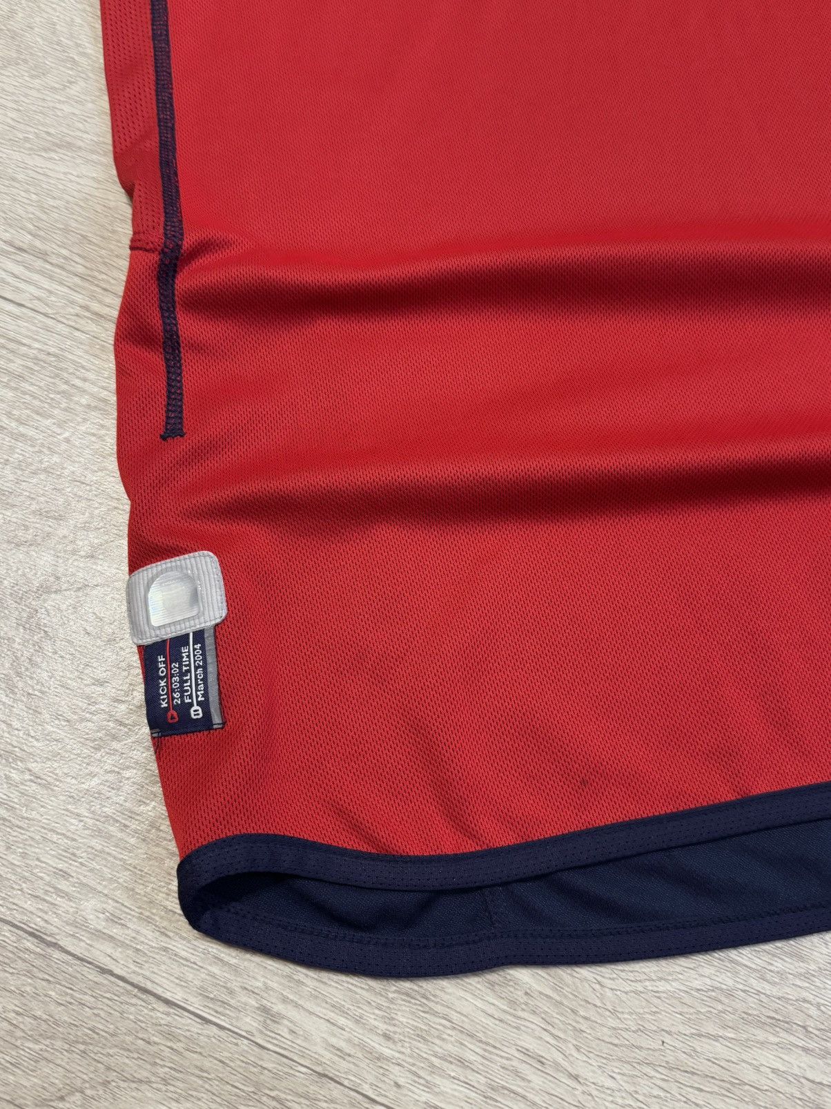 Vintage 🔷Vintage Umbro England 2002/04 Reversible Soccer jersey🔷 Size US L / EU 52-54 / 3 - 2 Thumbnail