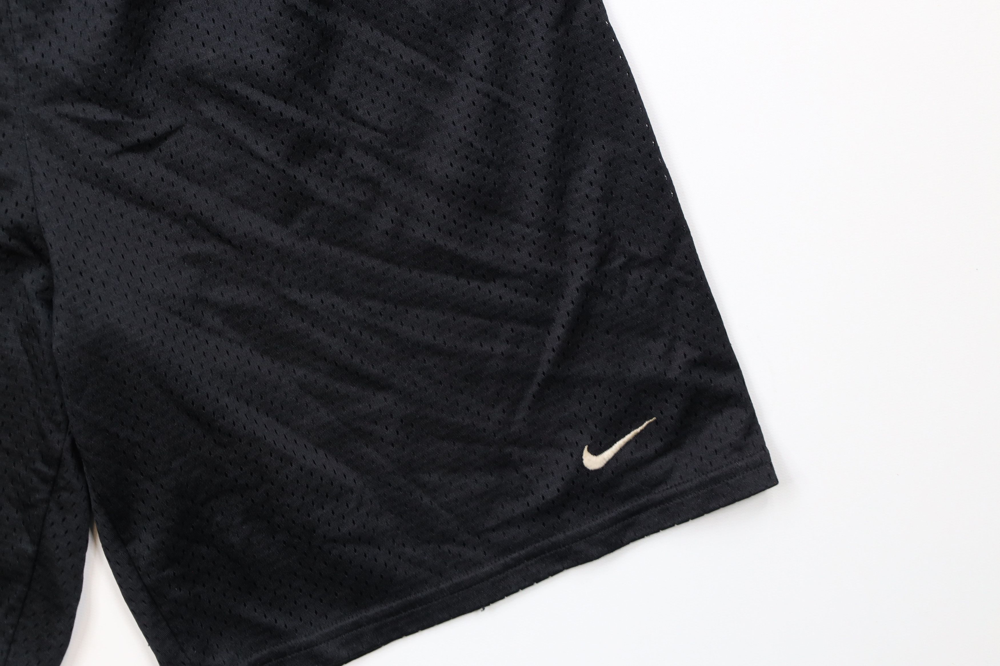 Nike × Vintage Vintage 90s Nike Mini Swoosh Above Knee Mesh Shorts Black Size US 34 / EU 50 - 4 Thumbnail
