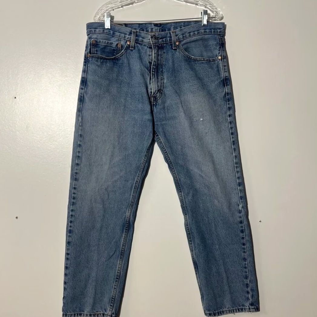 Levi's Levis 505 Regular Fit Straight Jeans Mens 36x30 Blue Denim 5-Pocket Cotton Denim Medium Wash Straight Mens 36 Inseam 30 in Waist 36 in Vintage No Size US 36 / EU 52 - 2 Thumbnail