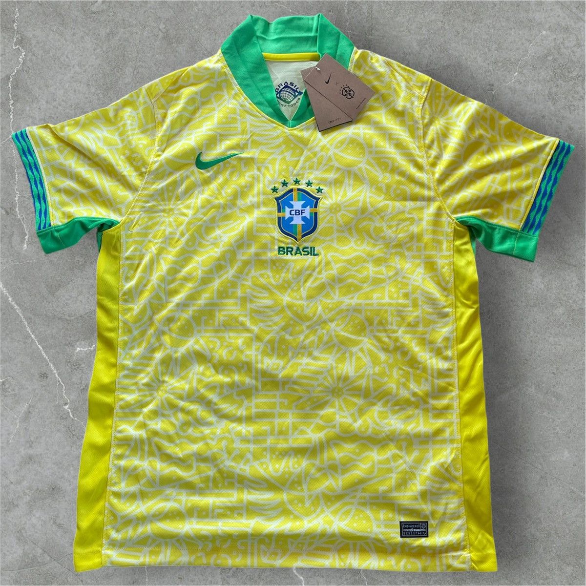 Nike × Vintage Vintage Brazil Home Jearsy 2024 Yellow/Green XL Size US XL / EU 56 / 4 - 1 Thumbnail