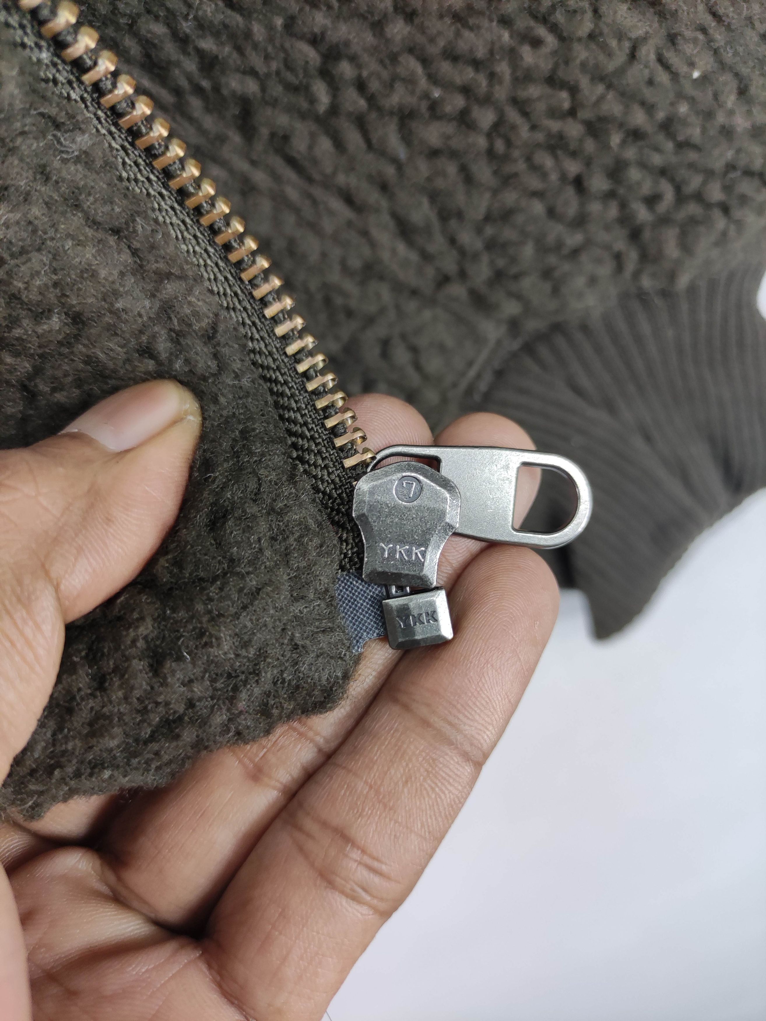 Lemaire × Uniqlo Lemaire U Uniqlo Sherpa Jacket Zipper Size M / US 6-8 / IT 42-44 - 4 Thumbnail