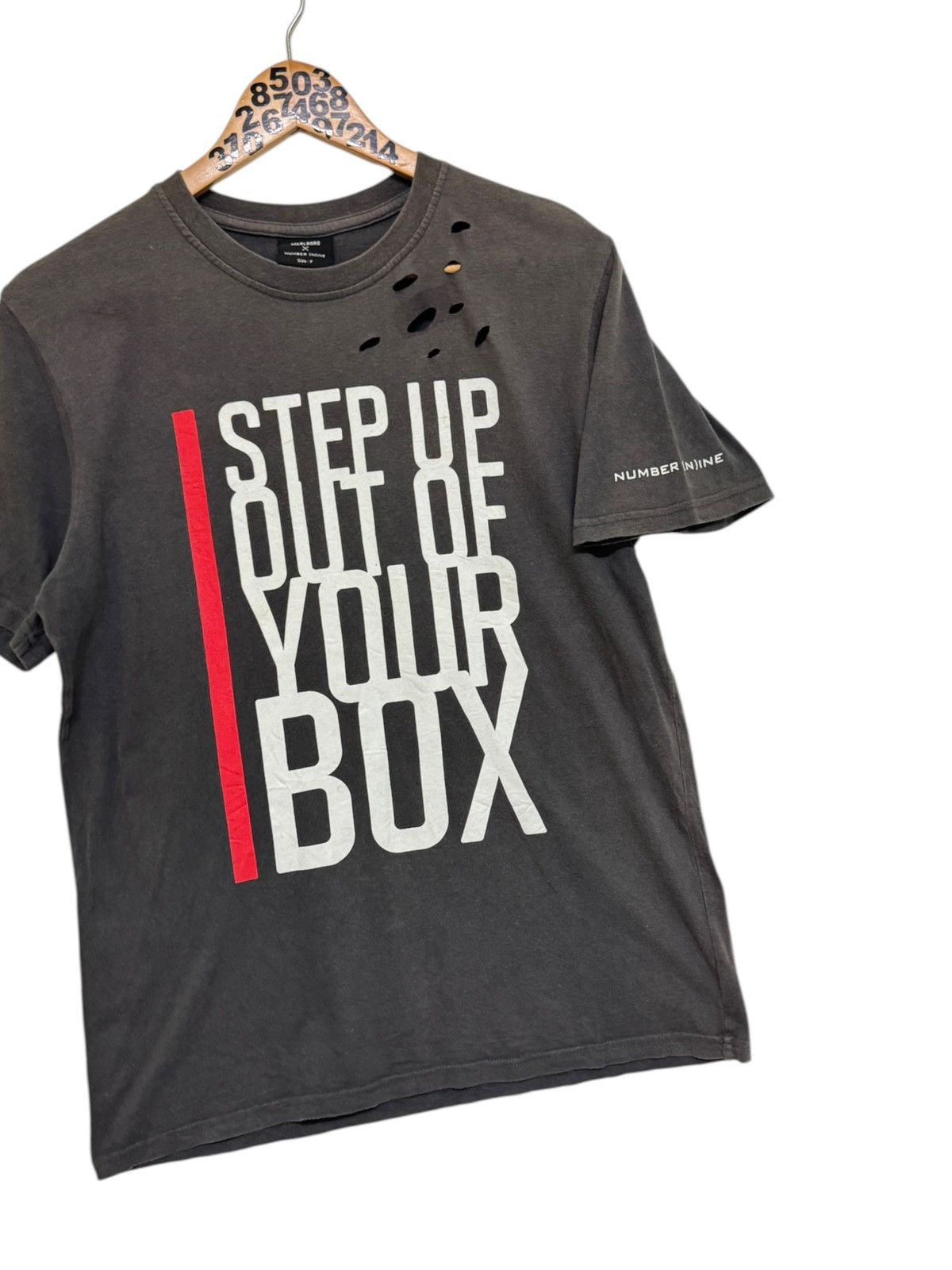 Number (N)ine NUMBER (N)INE X MALBORO STEP UP OUT YOUR BOX FADED TEE Size US S / EU 44-46 / 1 - 4 Thumbnail