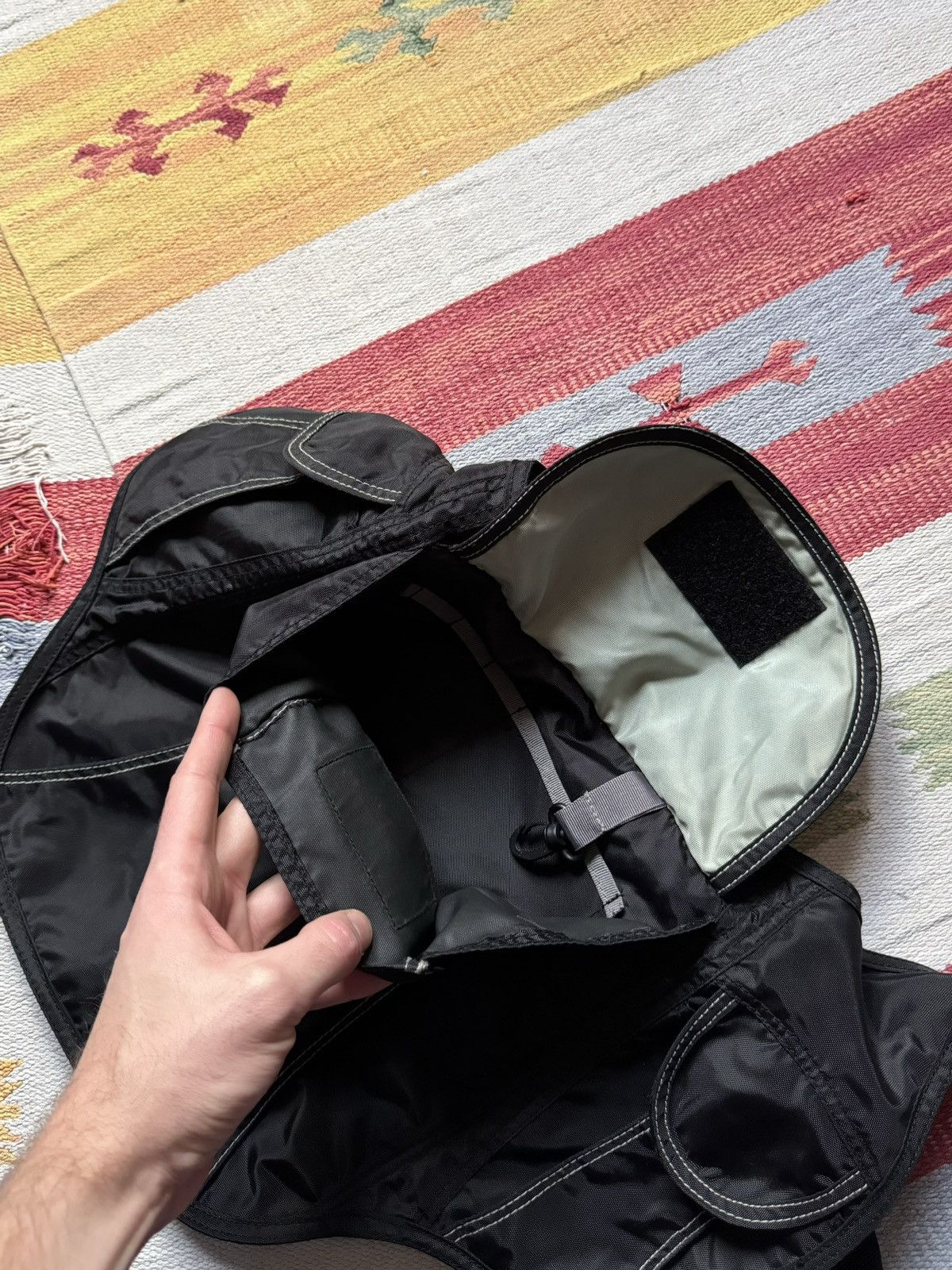Jansport Vintage 90’s Jansport y2k Tactical Black Nylon Shoulder Bag Size ONE SIZE - 8 Thumbnail