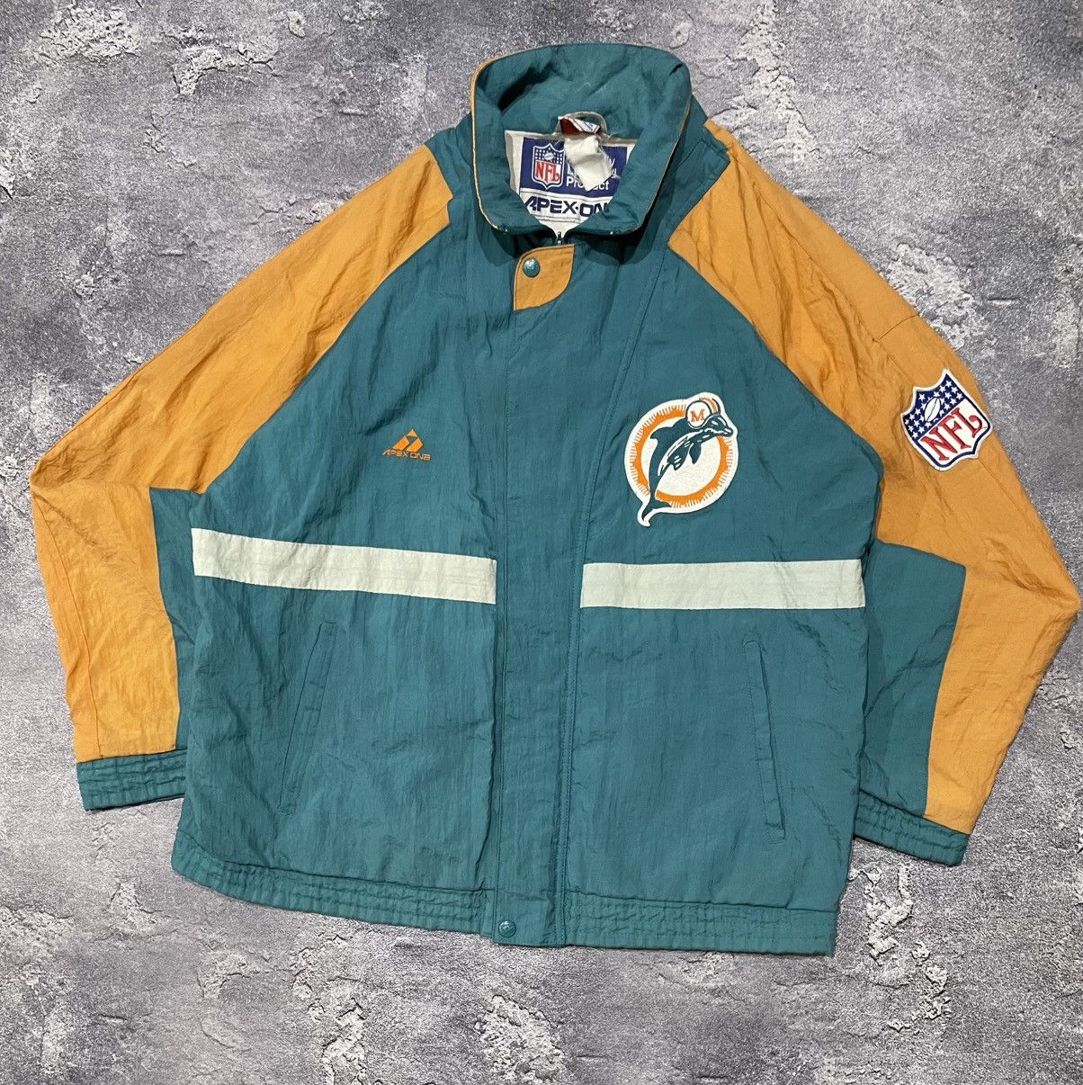 Apex One × NFL × Vintage Vintage 90s NFL Miami Dolphins Apex One Retro Jacket Rare Size US XL / EU 56 / 4 - 1 Thumbnail