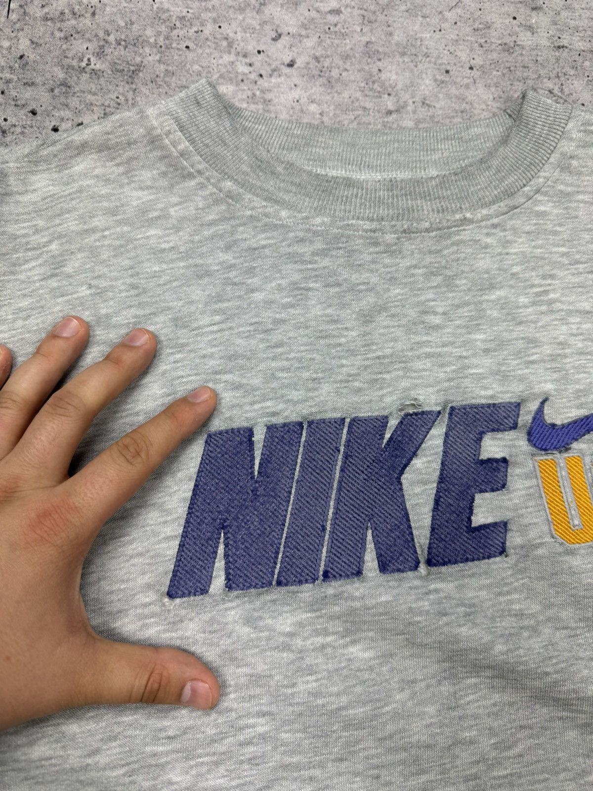 Nike Vintage Nike USA Swoosh Big Logo Distressed Sweatshirt 90's Size US M / EU 48-50 / 2 - 11 Thumbnail