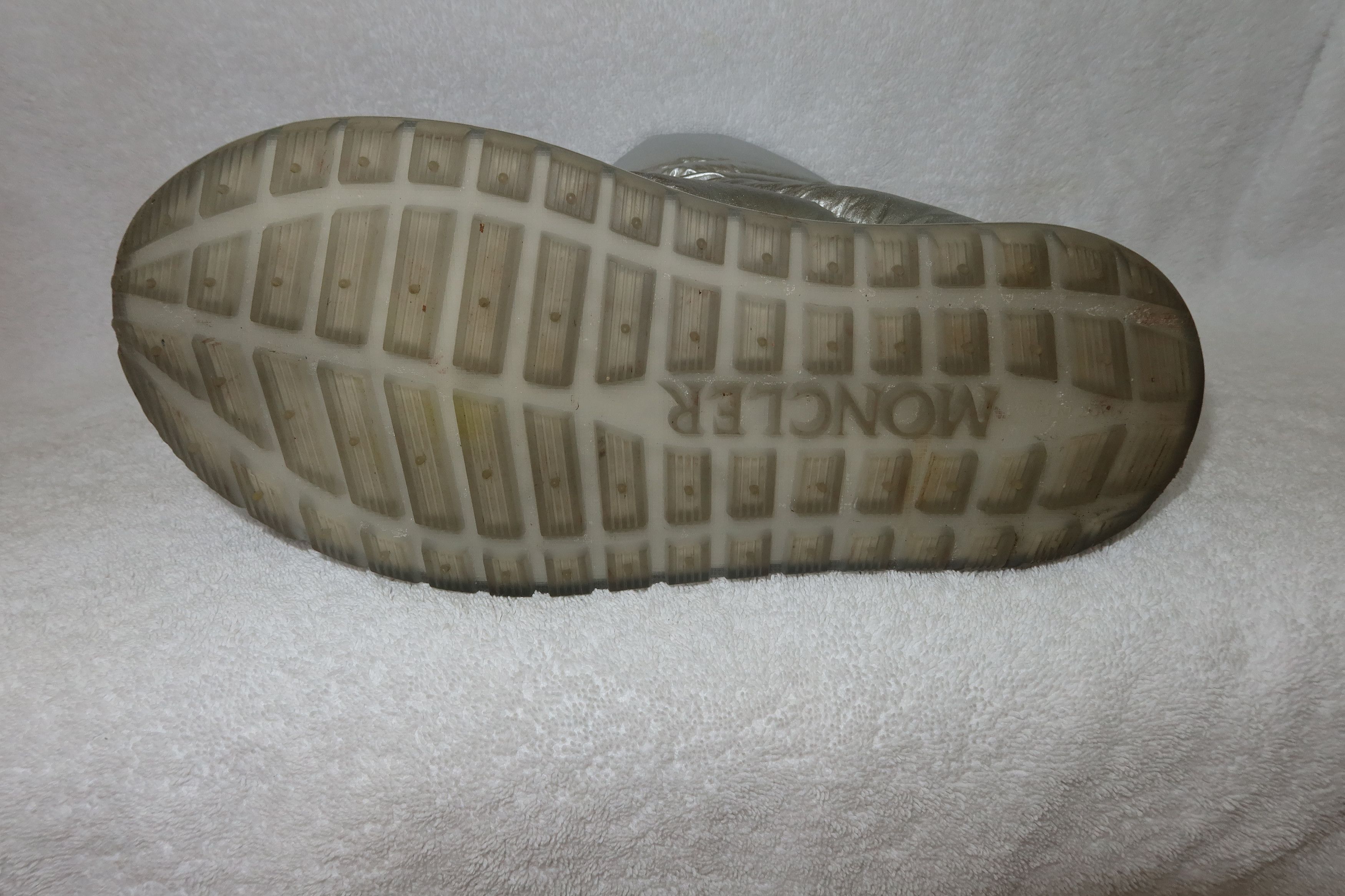 Moncler Moncler Gaia Mid Snow Boots Size US 6 / IT 36 - 5 Thumbnail
