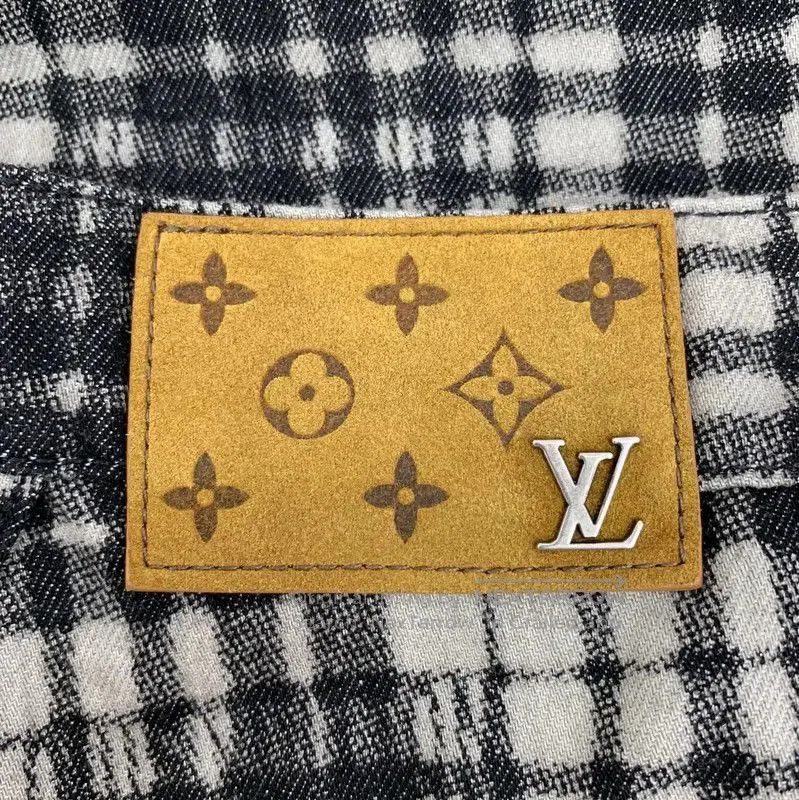 Louis Vuitton Louis Vuitton Black Cotton Men's Shorts . Size US 30 / EU 46 - 5 Thumbnail