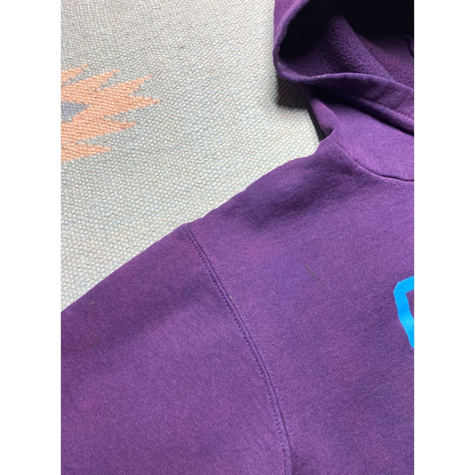 Champion VINTAGE Champion Hoodie Crystal Mountain Michigan Ski Resort 90s Purple Small Mens Pullover Skiing 90s SMALL Size US S / EU 44-46 / 1 - 6 Thumbnail