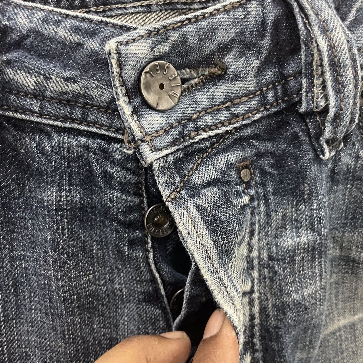 Diesel Vintage Diesel Industries Distressed Denim Size US 31 - 6 Thumbnail