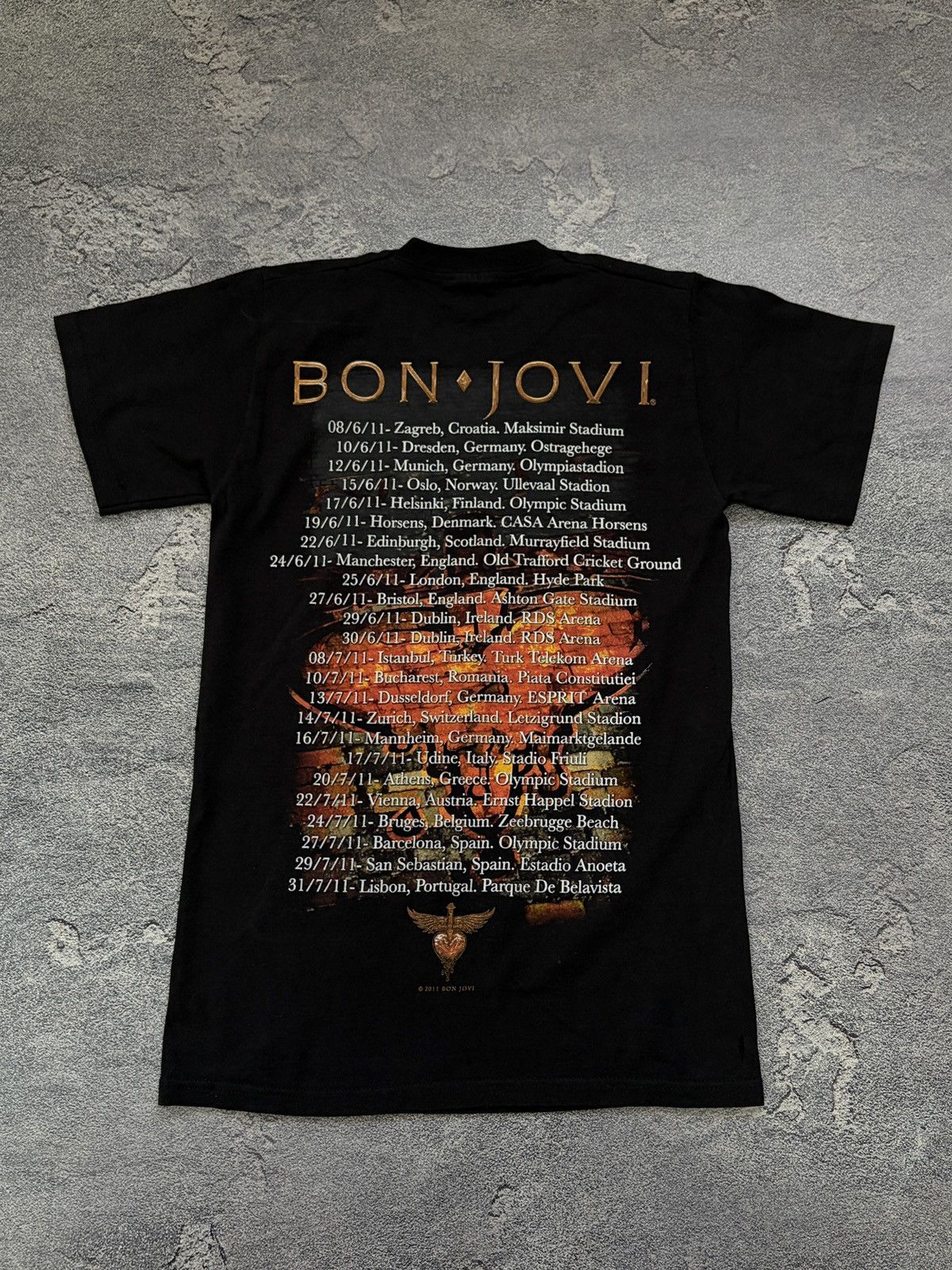 Band Tees Vintage 2011 Bon Jovi European Tour T-Shirt Black Men SZ S Size US S / EU 44-46 / 1 - 2 Thumbnail