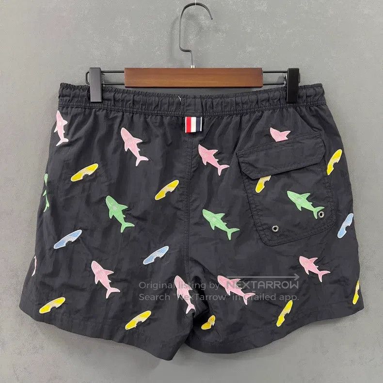 Thom Browne Thom Browne size 2 Black Full Print Embroidered Colorful Sh Size US 27 - 2 Thumbnail
