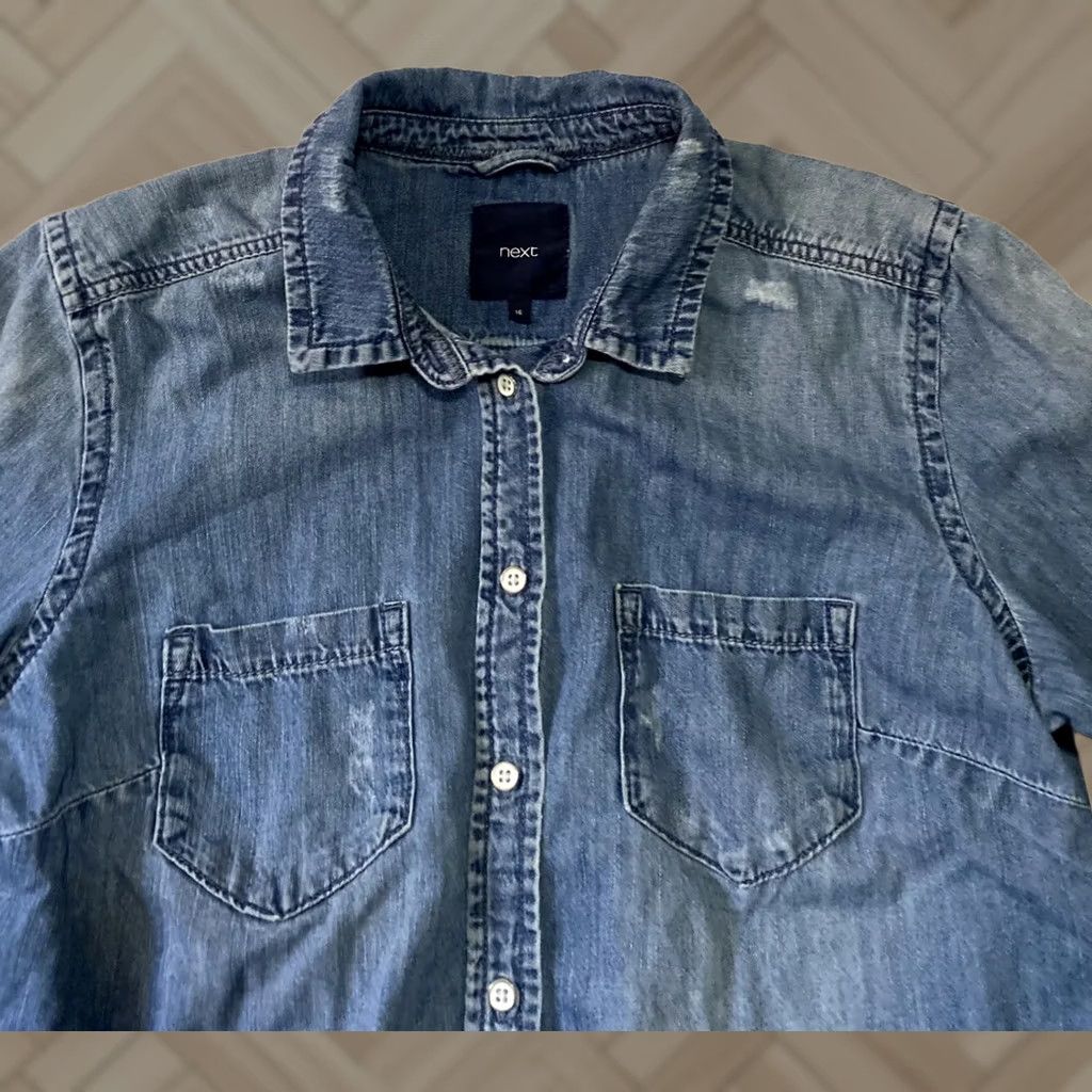 NEXT VINTAGE? NEXT Lightweight Denim Shirt Blouse Women’s 16 Blue Jeans Button Front Collar Plus Size Womens Size XXL / US 16-18 / IT 52-54 - 1 Thumbnail