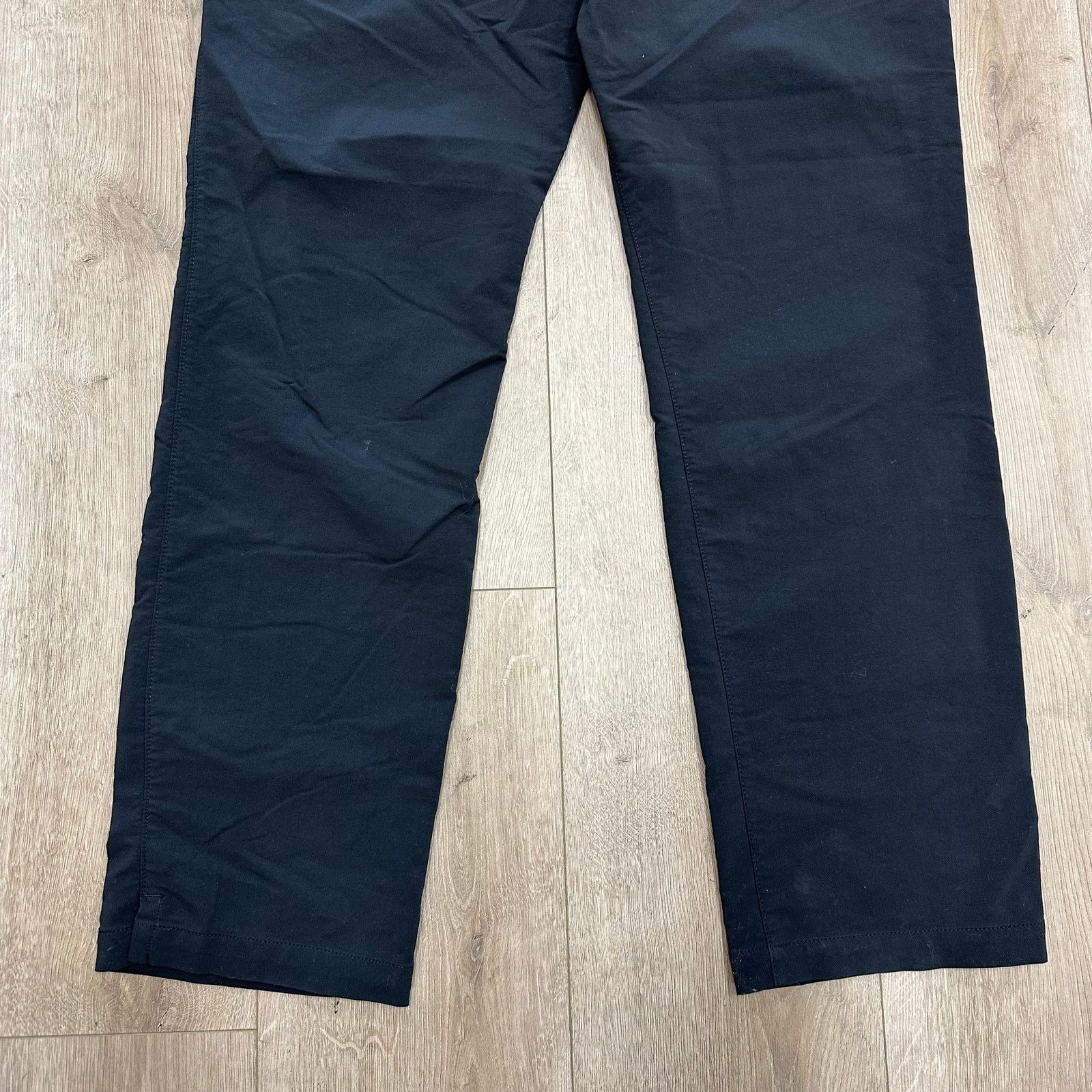 Under Armour Under Armour golf chino pants bottoms size 36x32 Black B17 Size US 36 / EU 52 - 4 Thumbnail