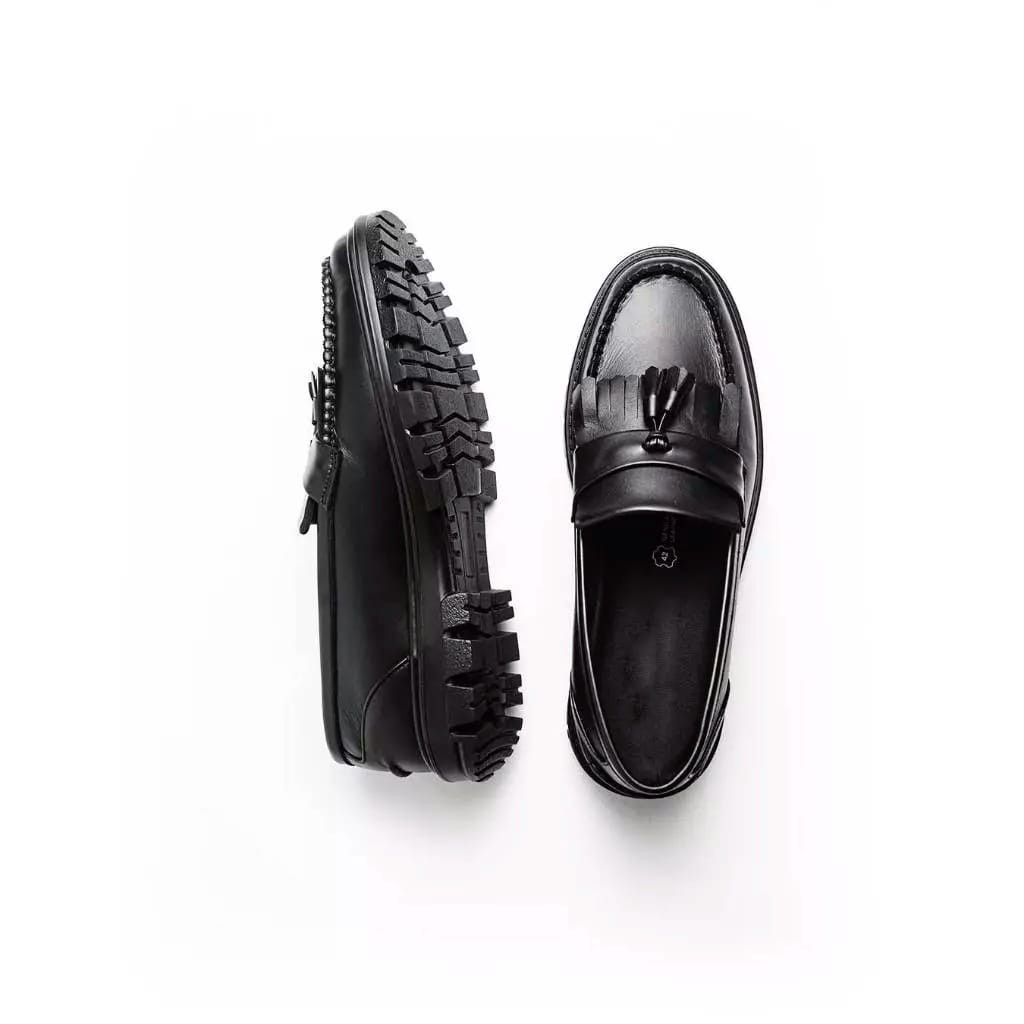 Designer × Simple Shoes Windsor Black Chunky Leather Loafer Size US 10 / EU 43 - 3 Thumbnail