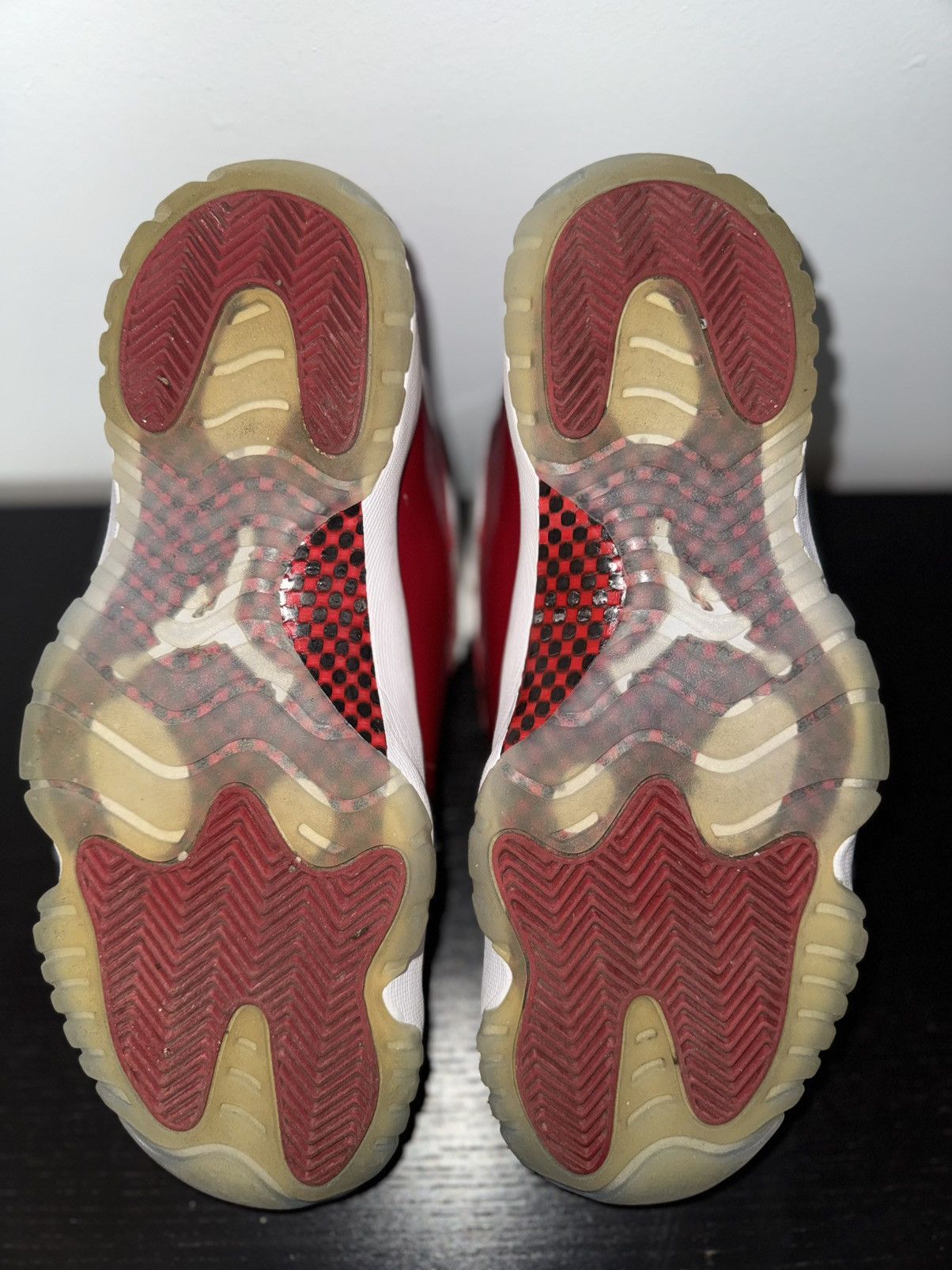 Jordan Brand Air Jordan 11 ‘Cherry’ Size US 10 / EU 43 - 7 Thumbnail