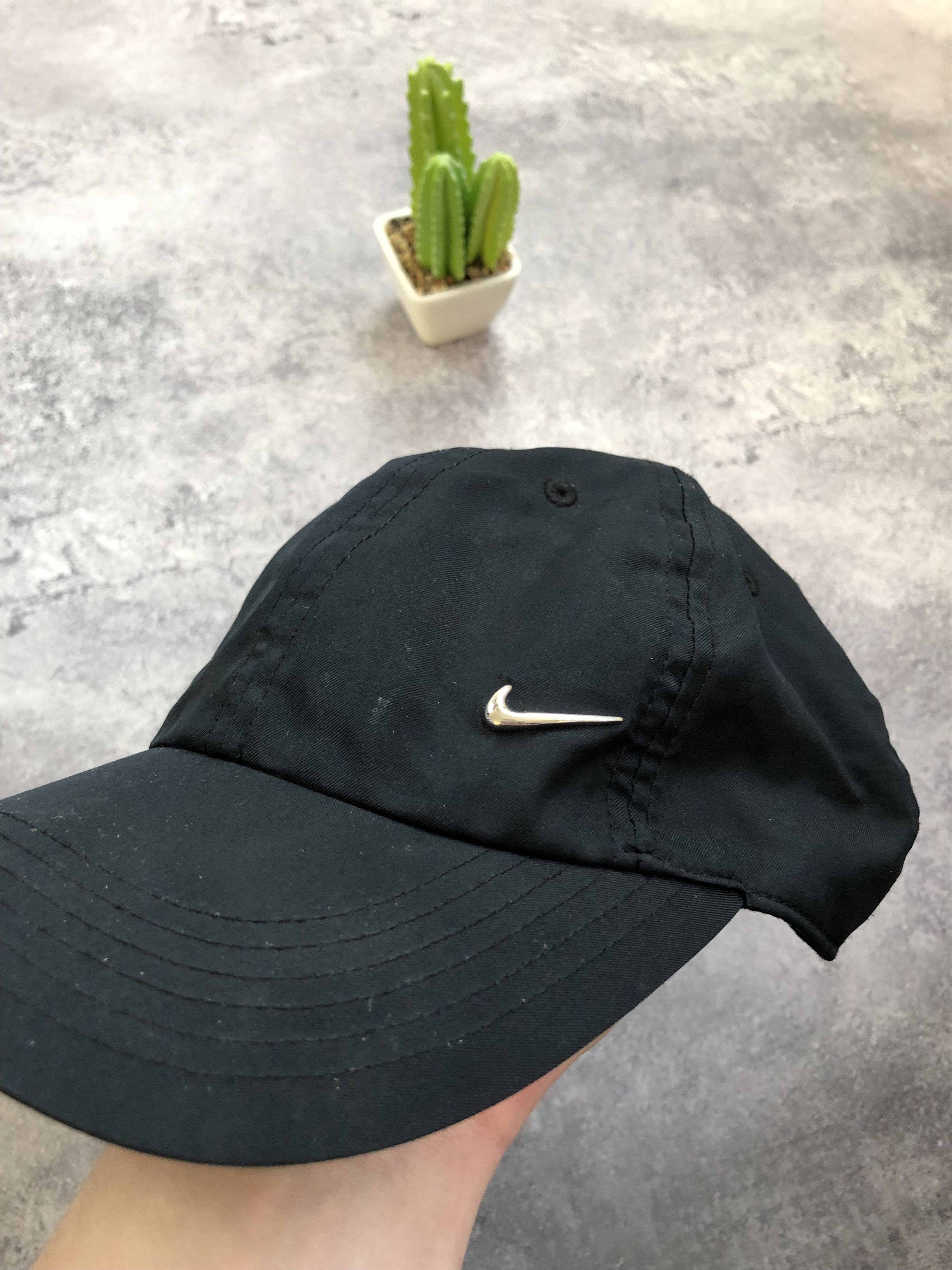 Nike NIKE Hype Metal Logo Streetwear Black Minimalistic Cap Black Size ONE SIZE - 2 Thumbnail
