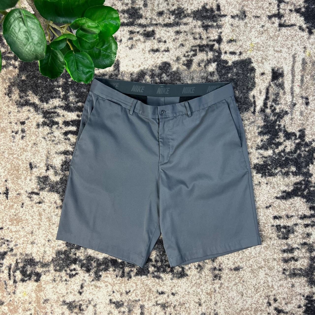 Nike Nike Golf Swoosh Baggy Bermuda Shorts Streetwear Style Size US 36 / EU 52 - 2 Thumbnail