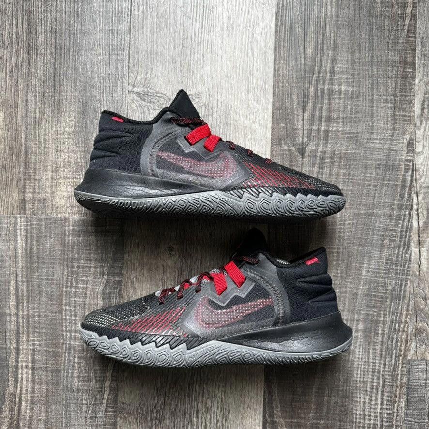 Nike NIKE • Kyrie Flytrap V "Black University Red" (10M) Size US 10 / EU 43 - 2 Thumbnail