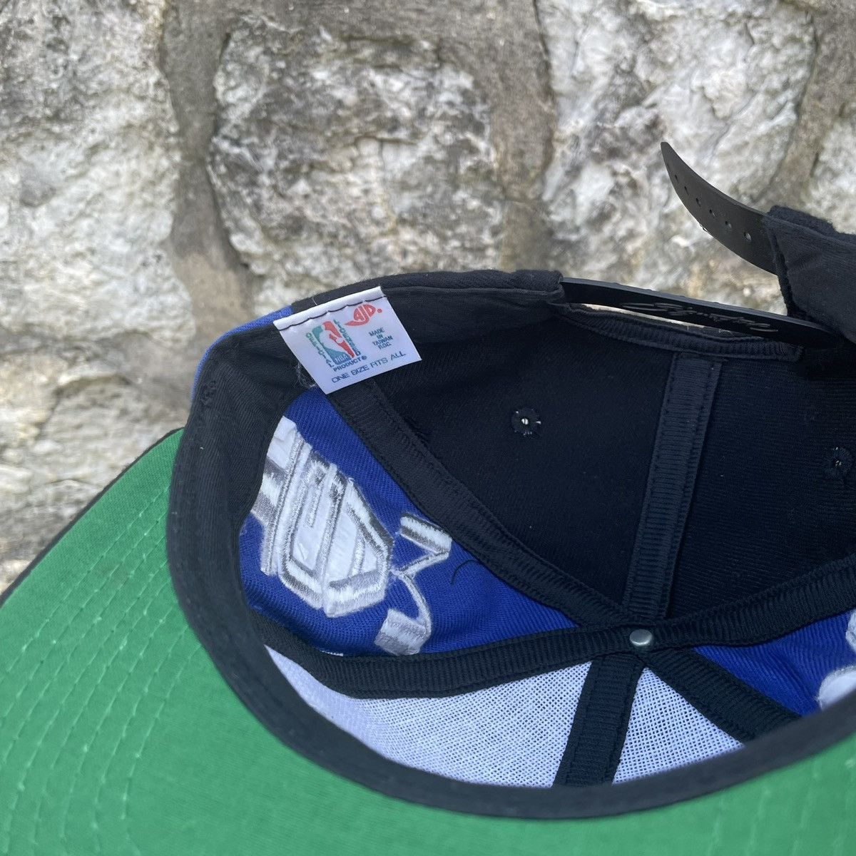 Signatures Vintage Orlando Magic Signature AJD Snapback Hat Wool Size ONE SIZE - 8 Thumbnail
