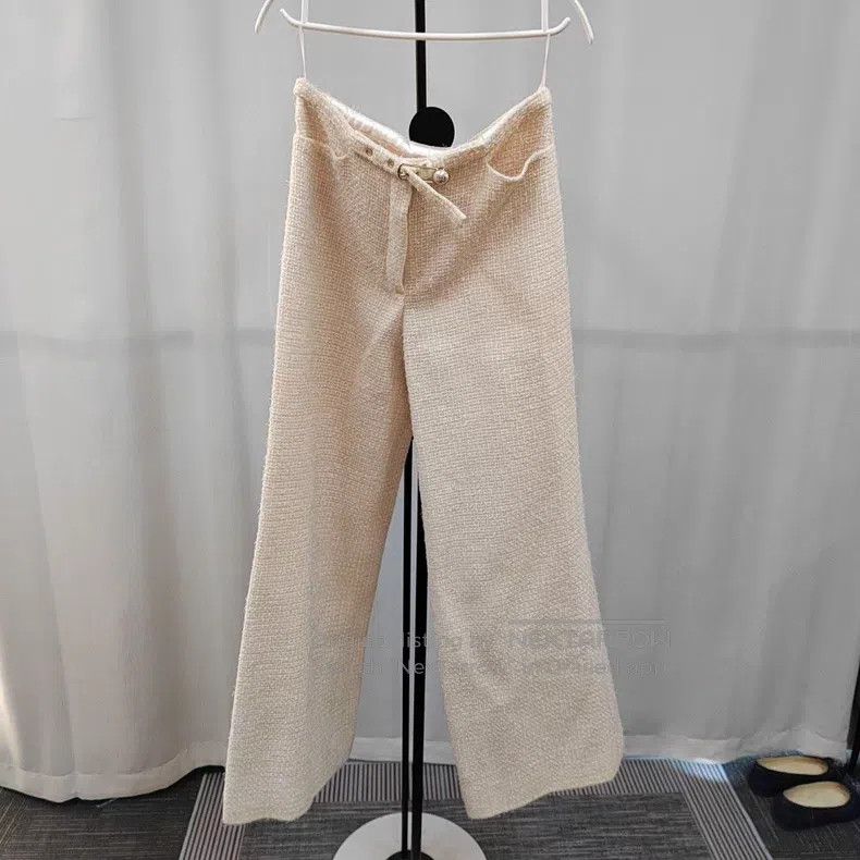 Chanel Chanel Pearl buckle braided wide-leg trousers Size 25" / US 0 / IT 36 - 1 Thumbnail