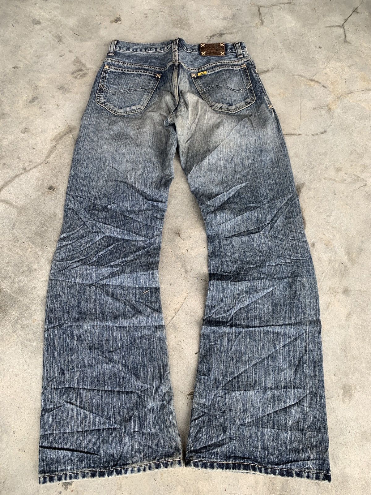 Lee Vintage 90s Flared Lee Faded Blue Jeans. Size US 31 - 2 Thumbnail