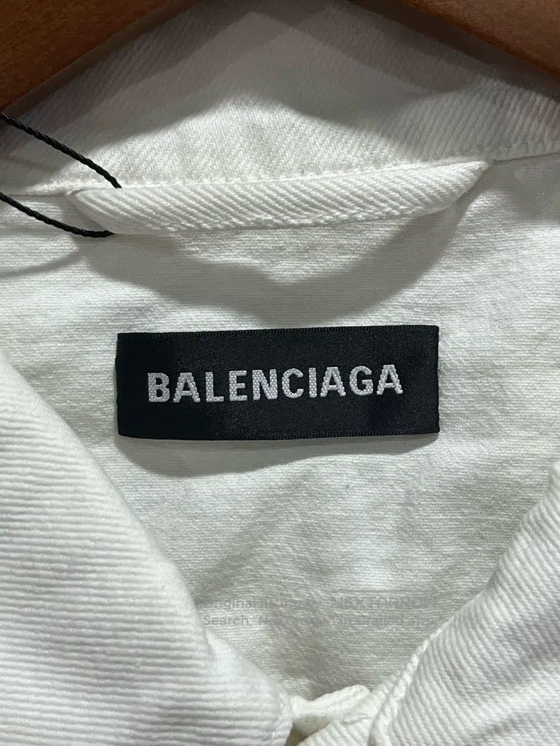 Balenciaga Balenciaga White large logo denim jacket Size US S / EU 44-46 / 1 - 4 Thumbnail