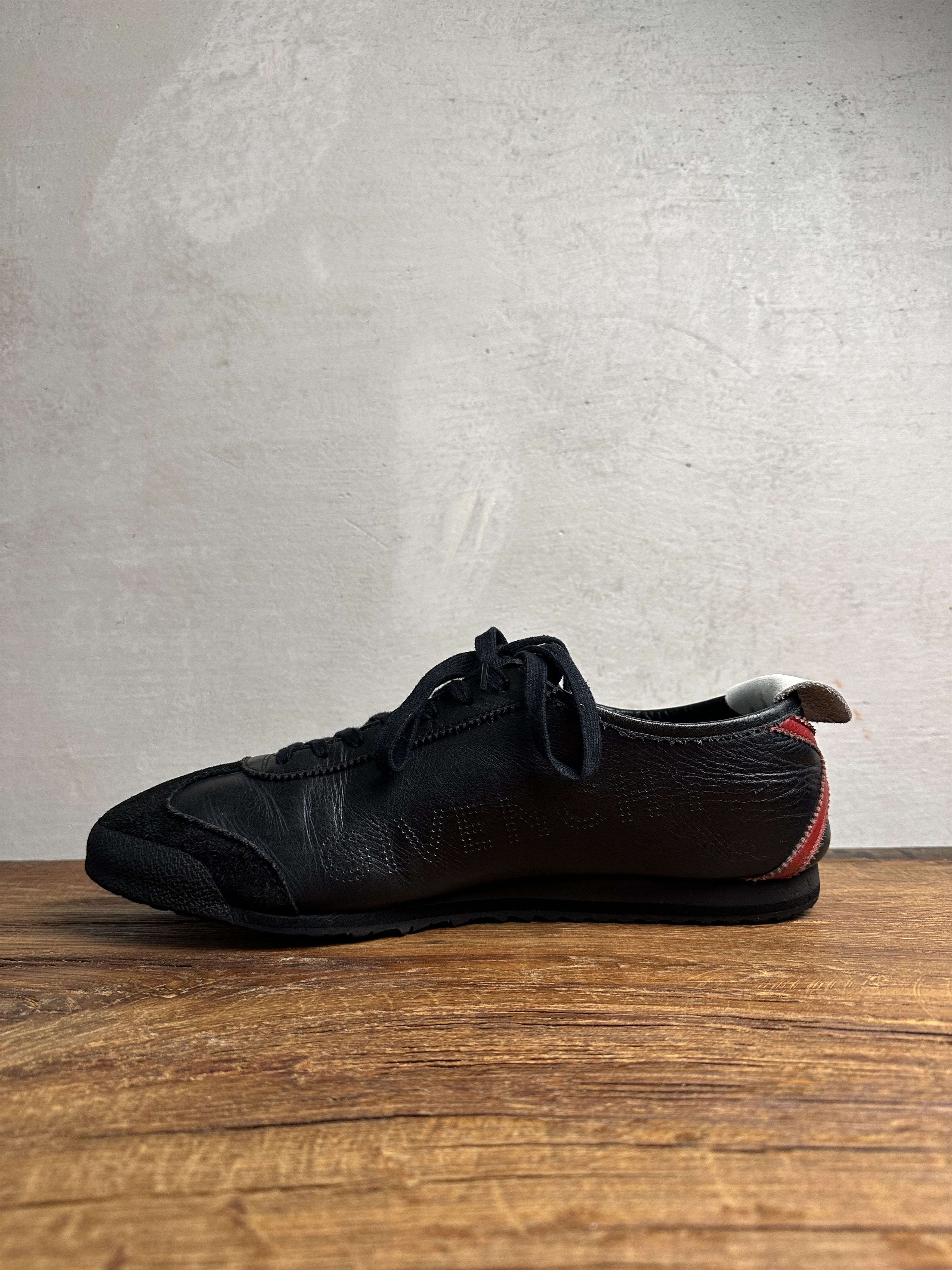 Givenchy RARE Givenchy Onitsuka Tiger MADE IN JAPAN Mexico66 Sneakers Size US 11 / EU 44 - 3 Thumbnail
