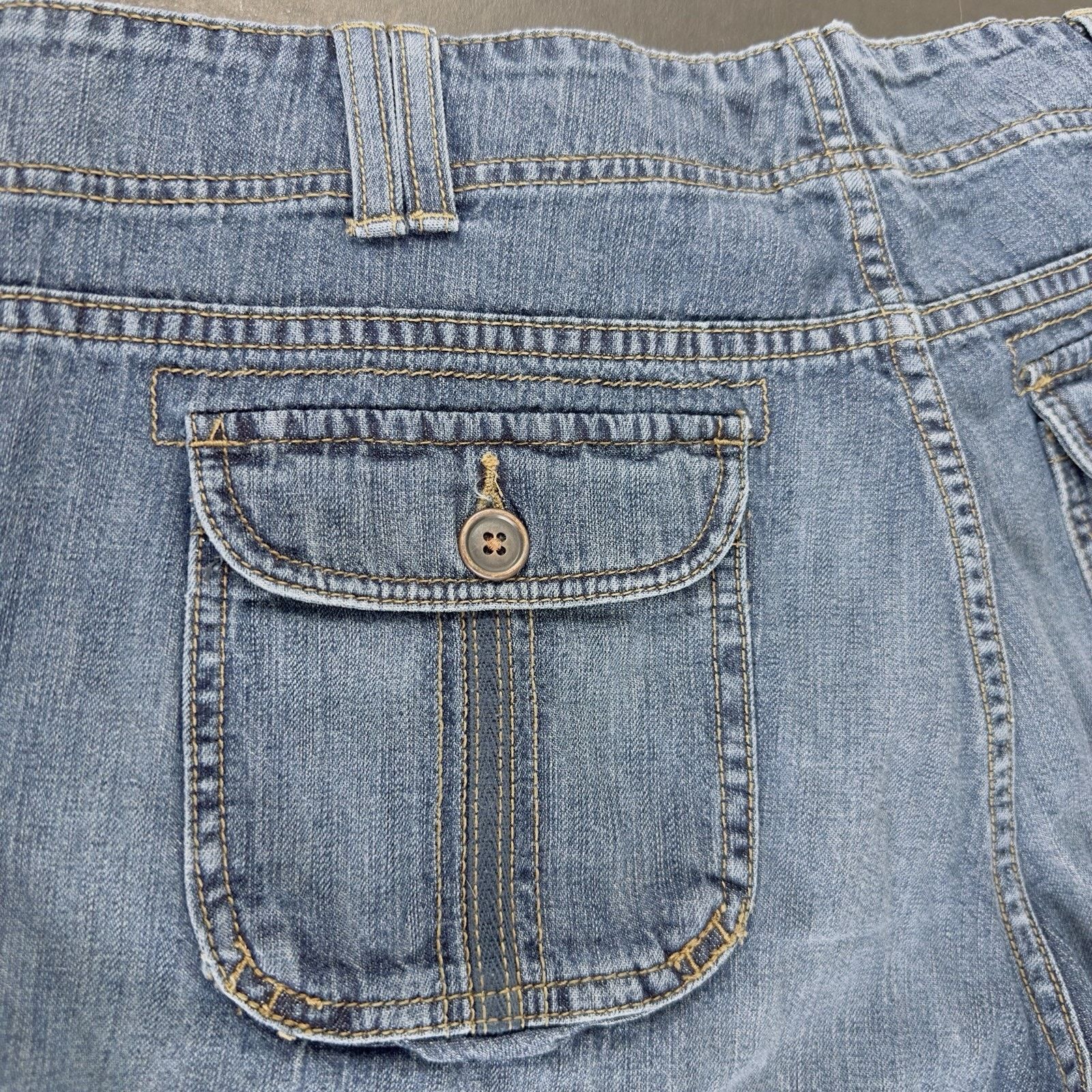 Lee Lee One True Fit Denim Jean Shorts 16M Blue Cuffed Mom VTG Size 38" / US 16 / IT 52 - 8 Thumbnail