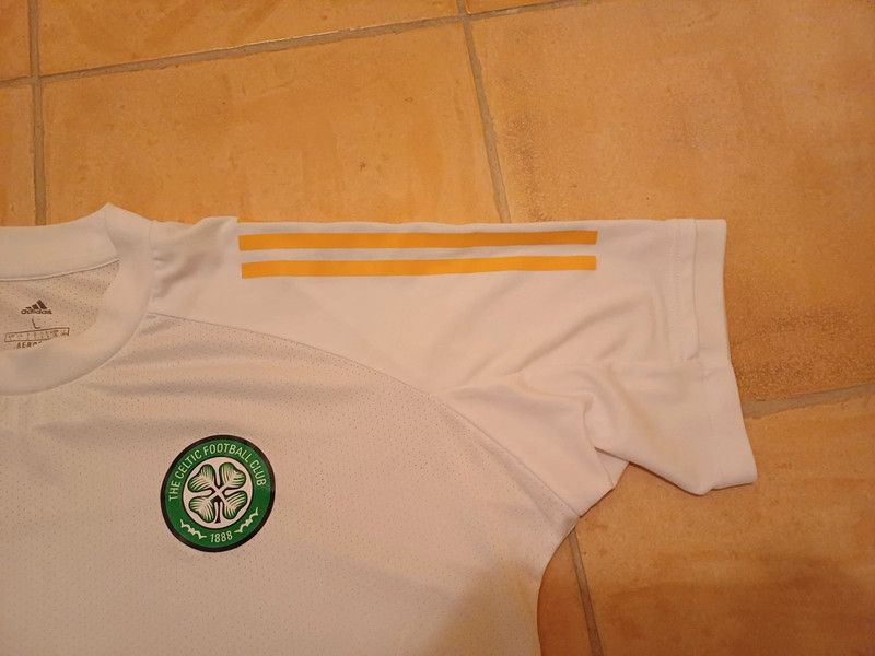Adidas Adidas Celtic training jersey Size US L / EU 52-54 / 3 - 5 Thumbnail