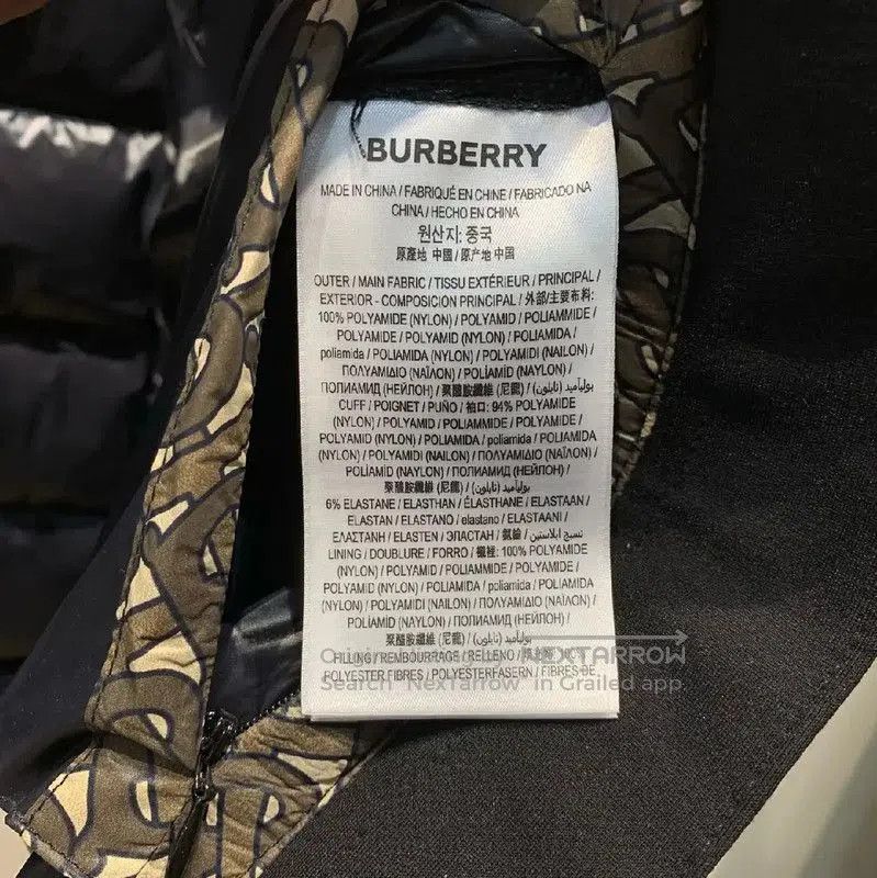 Burberry Burberry Women's Khaki Nylon Down Jacket. Size S / US 4 / IT 40 - 4 Thumbnail
