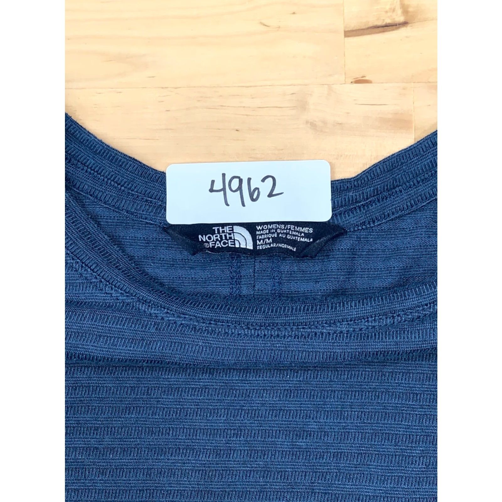 The North Face The North Face Womens Solid Blue Top M Casual Short Sleeve Shirt Womens M Blue Solid Short Sleeve The North Face Size M / US 6-8 / IT 42-44 - 3 Thumbnail