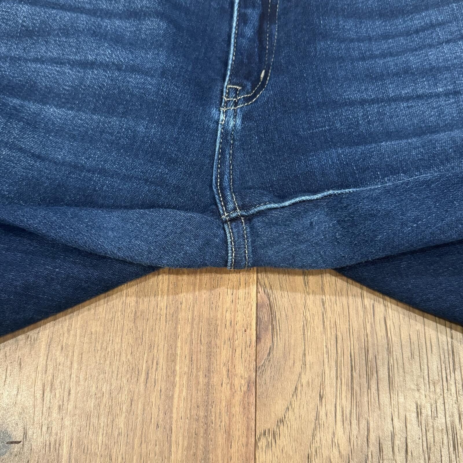 Kancan USA Kancan Dark Blue Skinny Jeans with Raw Hem 9/28 Size 28" / US 6 / IT 42 - 3 Thumbnail