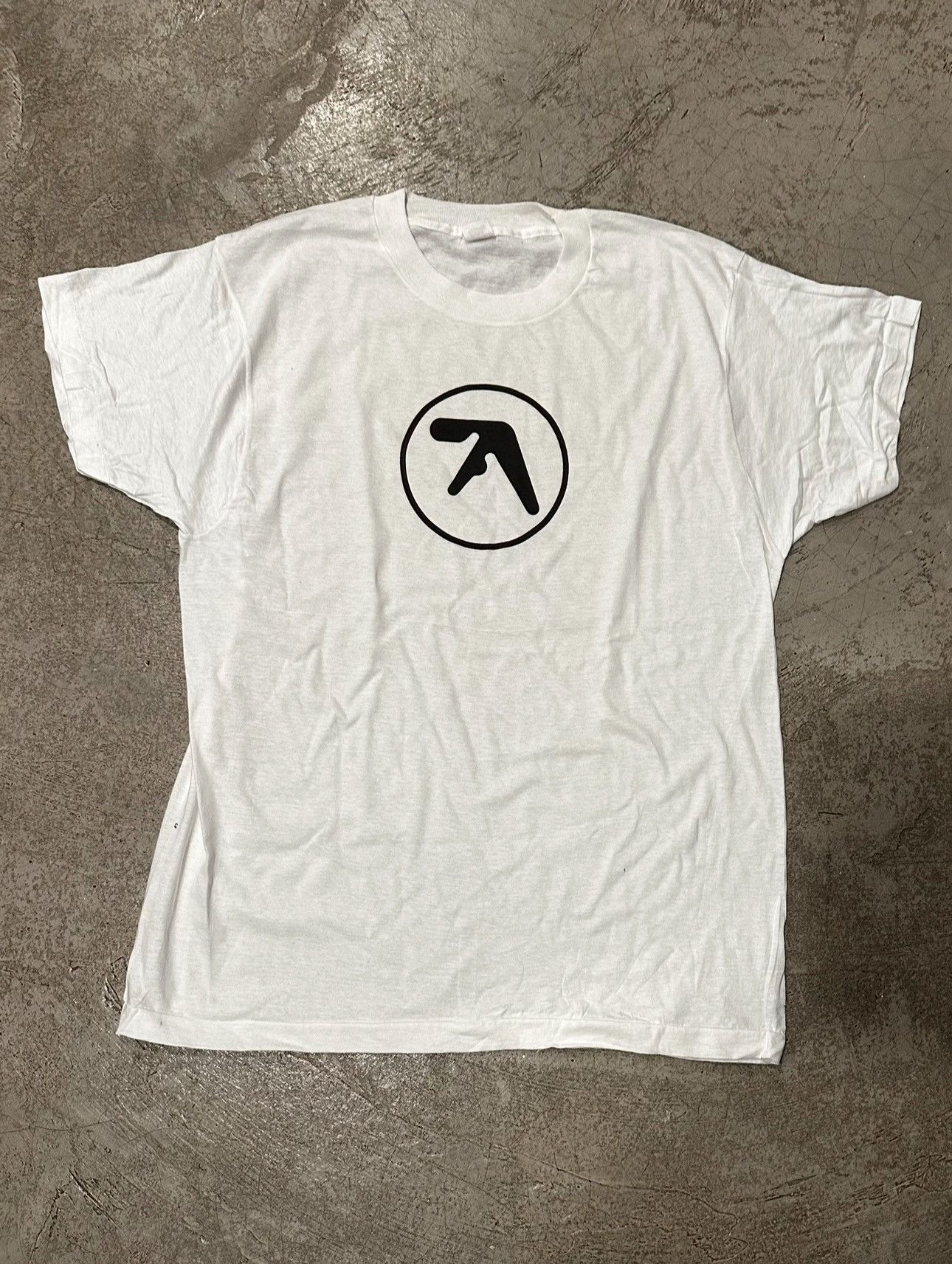 Vintage Vintage Aphex Twin t shirt single-stitch Size US XL / EU 56 / 4 - 1 Thumbnail