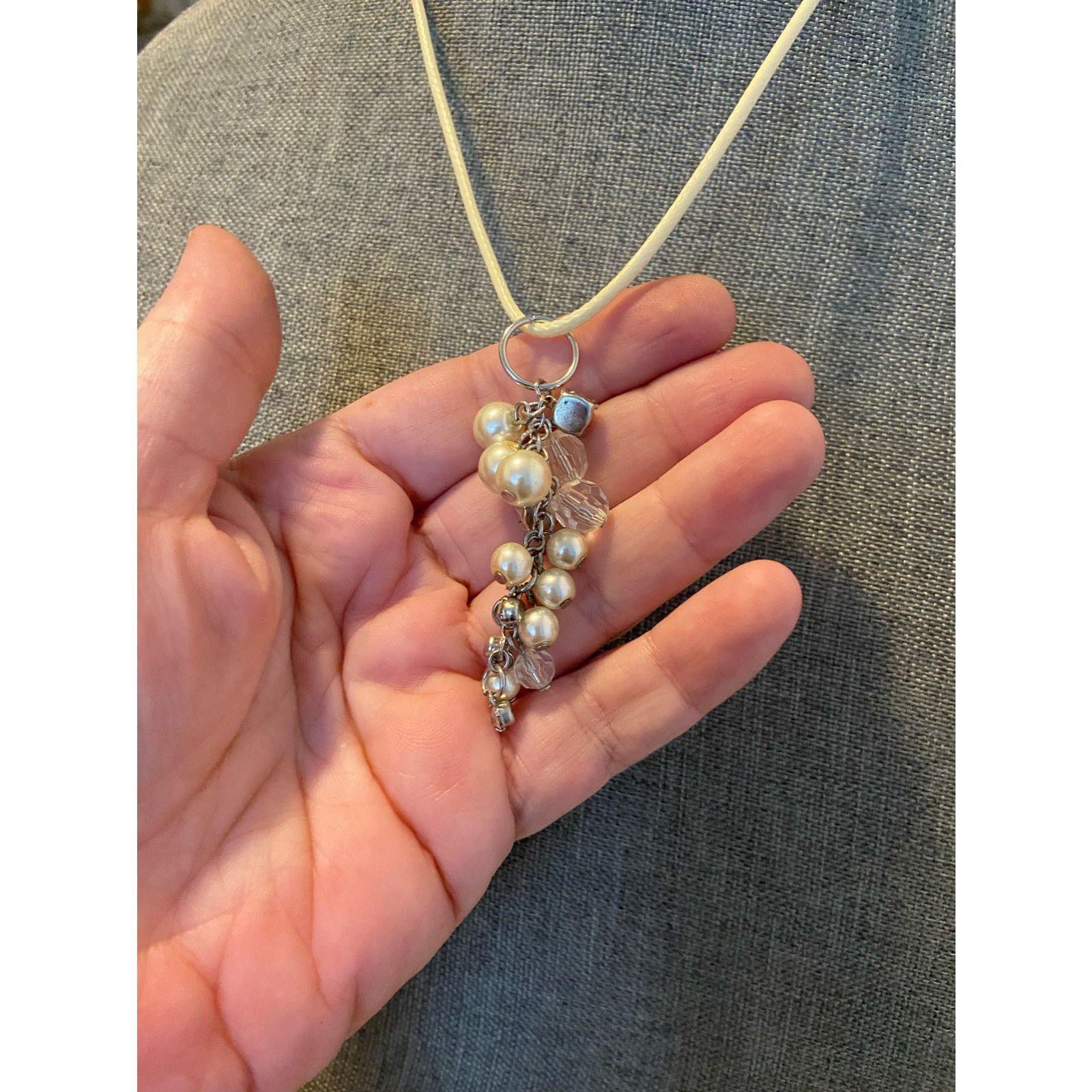 Handmade Upcycled faux pearl cluster necklace Size ONE SIZE - 4 Thumbnail