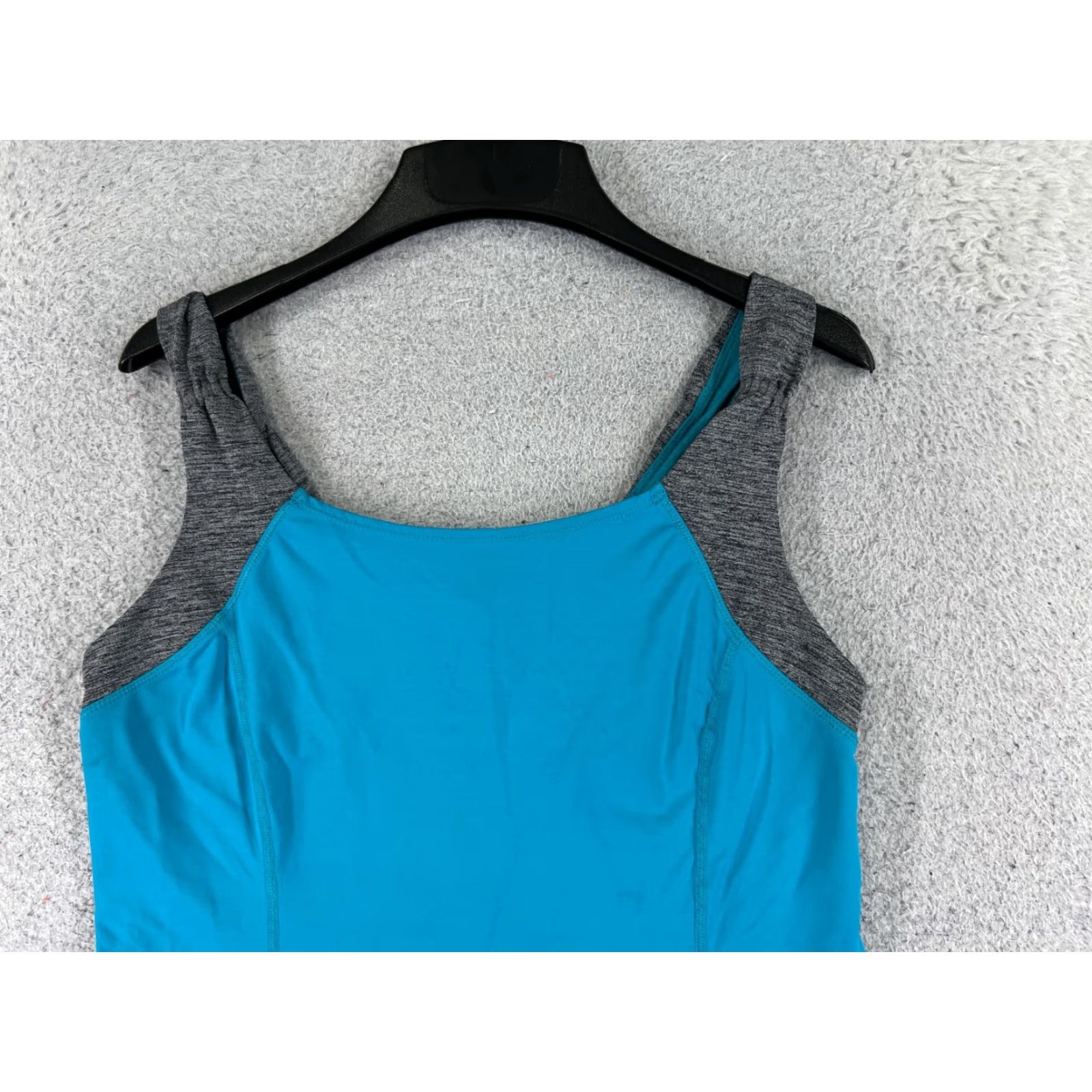 Lululemon Lululemon Shirt Women 8 Blue Gray Rear Pocket Tank Sleeveless Gym Size M / US 6-8 / IT 42-44 - 4 Thumbnail