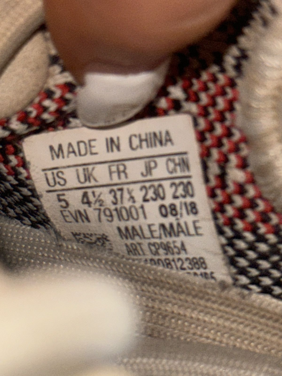 Adidas × Kanye West × Yeezy Yeezy Boost 350 v2 zebra Size US 5 / EU 37 - 7 Thumbnail