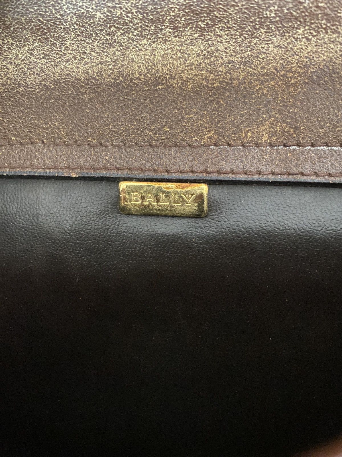 Rare Design Vintage Brand Bally Crossbody Leather Bag 1990s