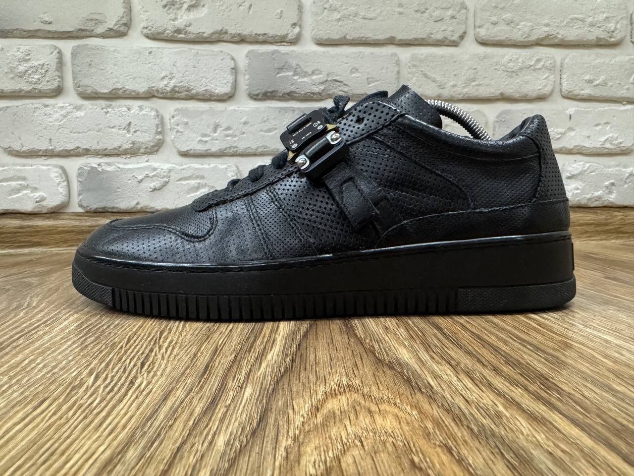 1017 ALYX 9SM 1017 ALYX 9SM Black Leather Buckle Sneakers Size US 8.5 / EU 41-42 - 1 Thumbnail
