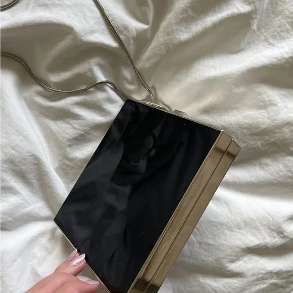 Saint Laurent Paris o1b1hav110425 Size: OS / Tuxedo Box Bag in Shagreen Leather Size ONE SIZE - 2 Thumbnail