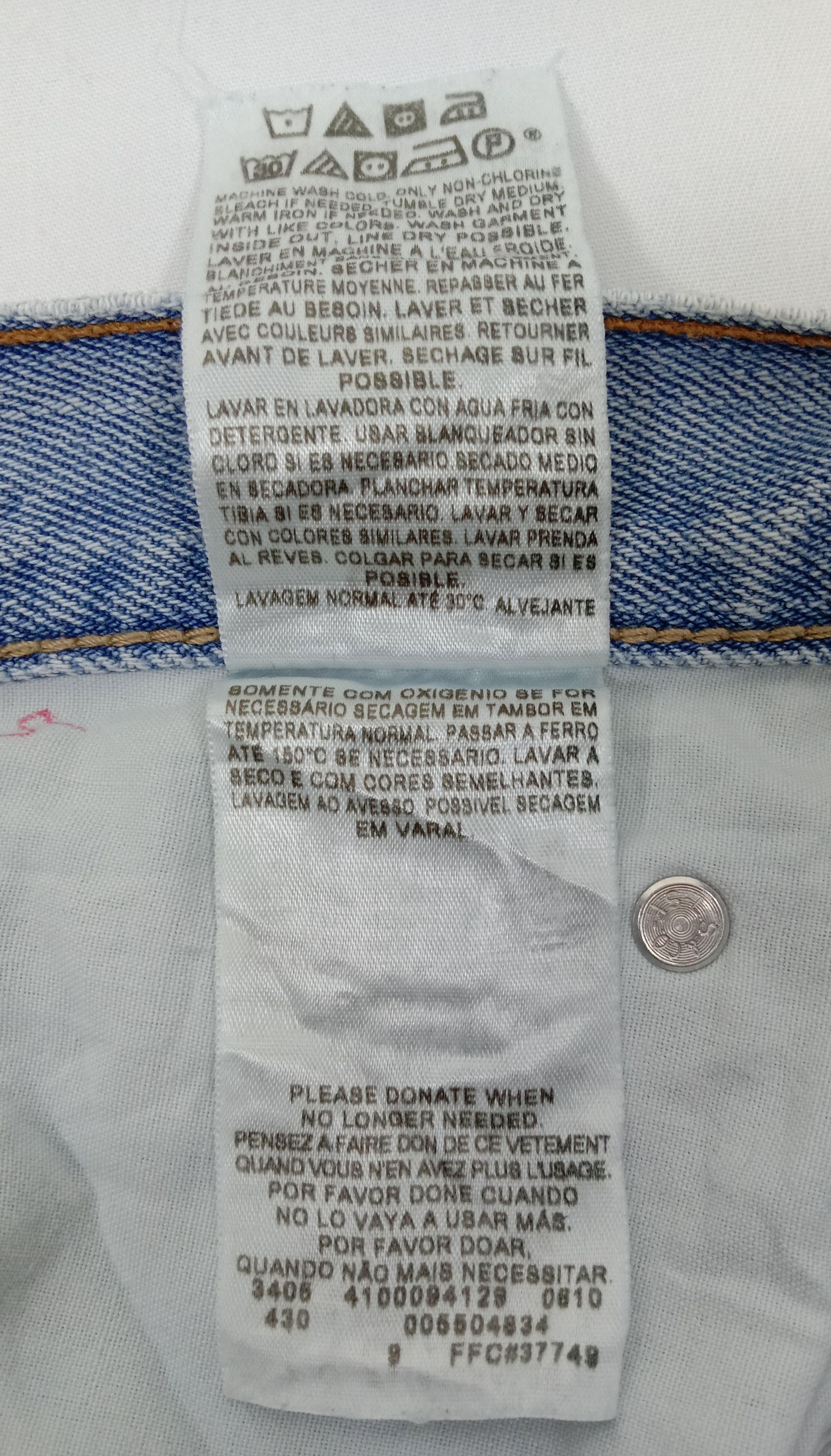Levi's Vintage Levi's 550 Jeans Relaxed Fit Light Wash Denim Size US 34 / EU 50 - 12 Thumbnail