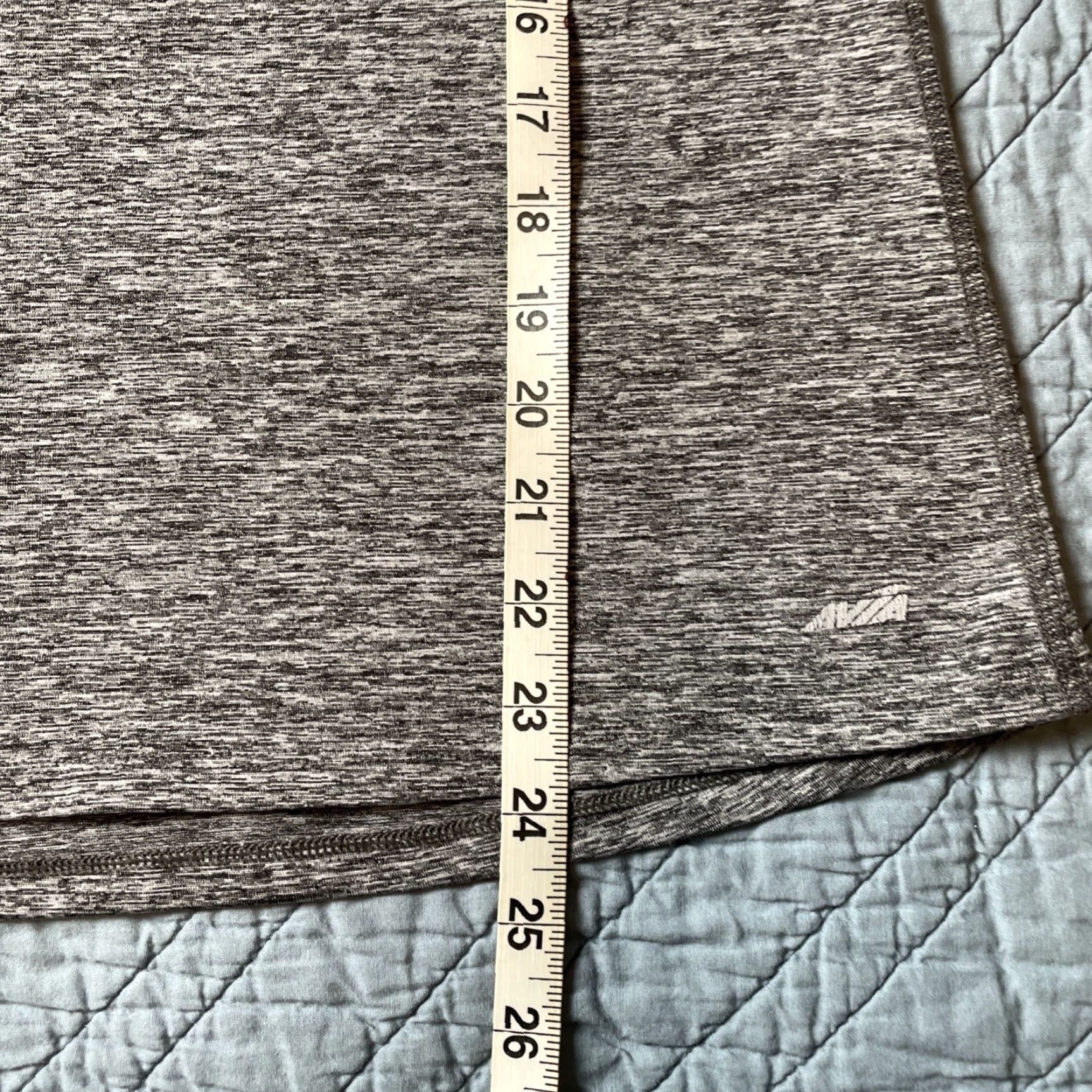 Avia Avia Gray Racerback Tank Top Women’s Medium Gym Yoga Workout Exercise Shirt Sleeveless M Gray Athletic Yoga Modern Classic Sports Size M / US 6-8 / IT 42-44 - 7 Thumbnail