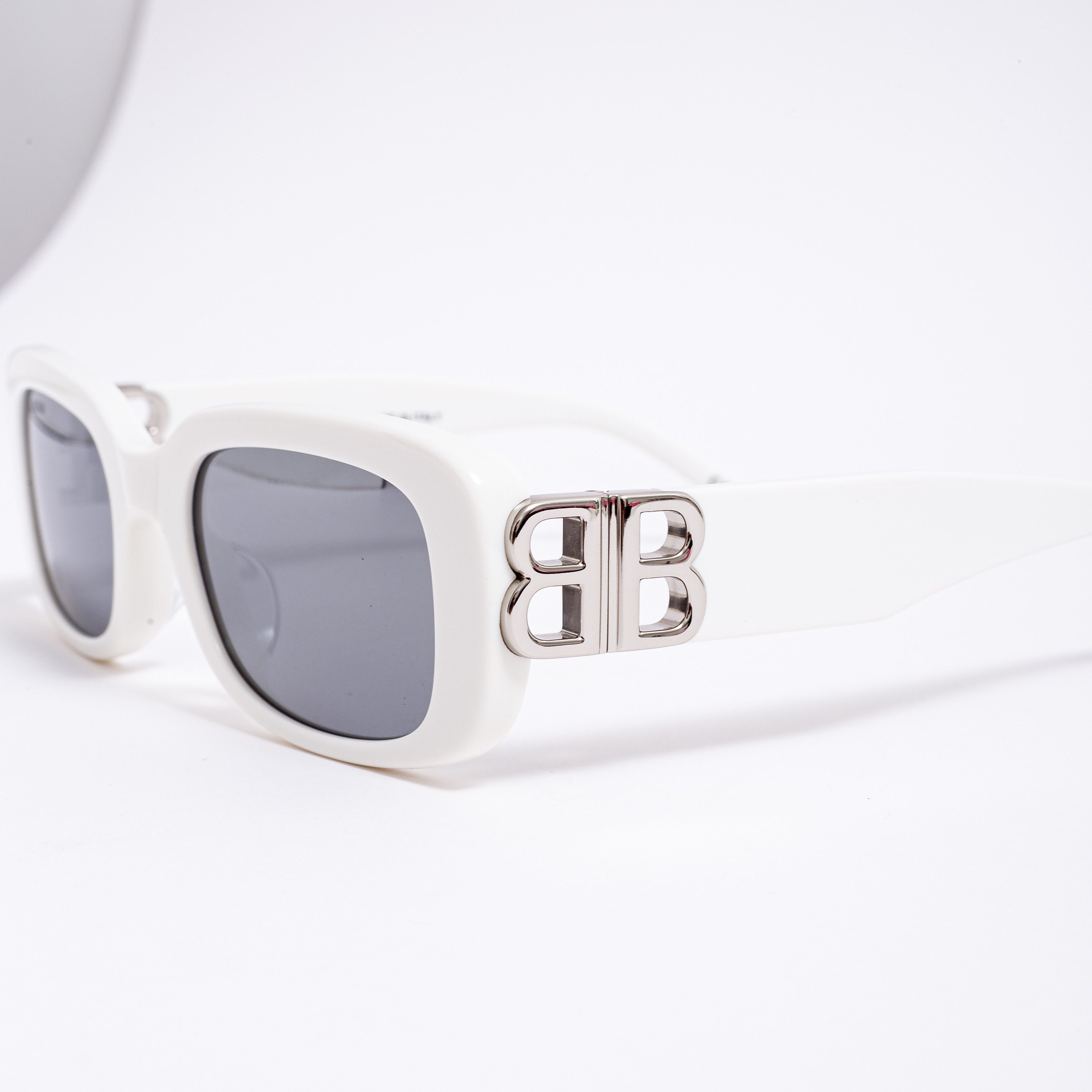 Balenciaga BALENCIAGA BB0310SK 003 Sunglasses WHITE Size ONE SIZE - 6 Thumbnail
