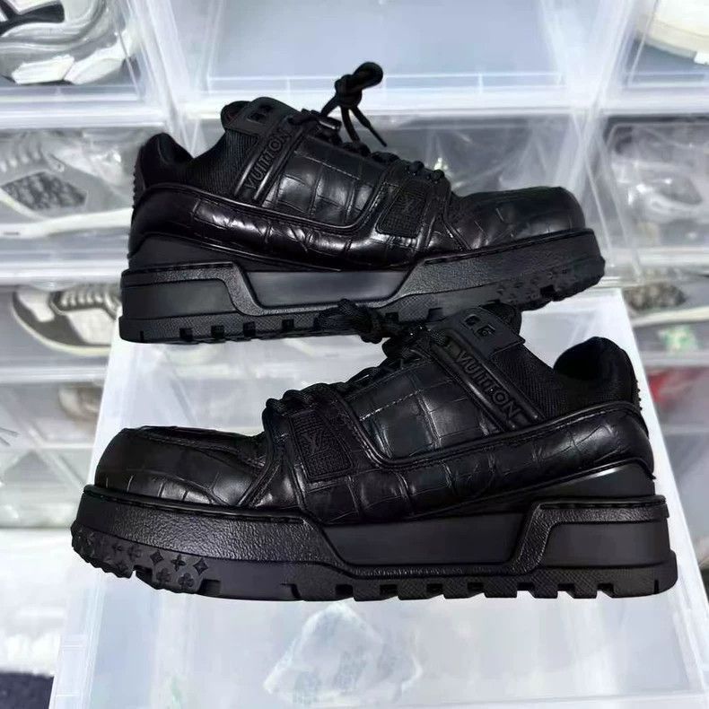 Louis Vuitton louis vuitton black trainer sneakers-2508 Size US 6.5 / EU 39-40 - 3 Thumbnail