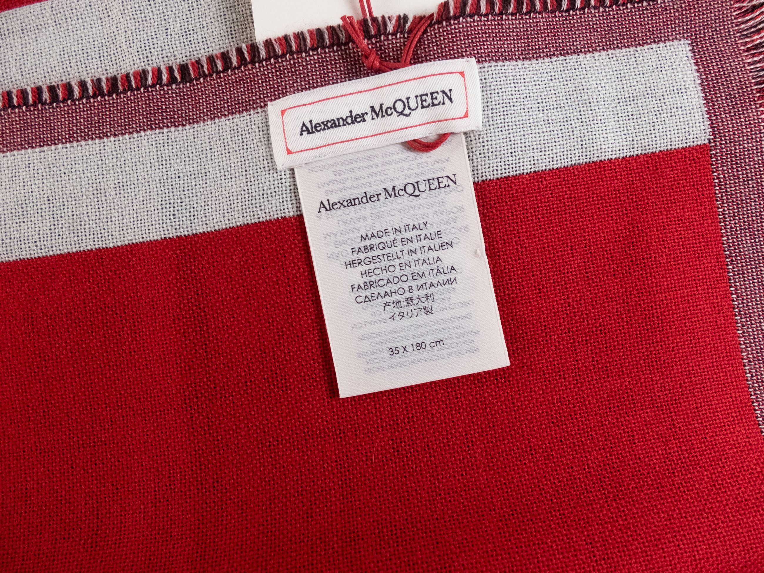 Alexander McQueen ALEXANDER MCQUEEN Selvedge gray red logo wool scarf q Size ONE SIZE - 4 Thumbnail