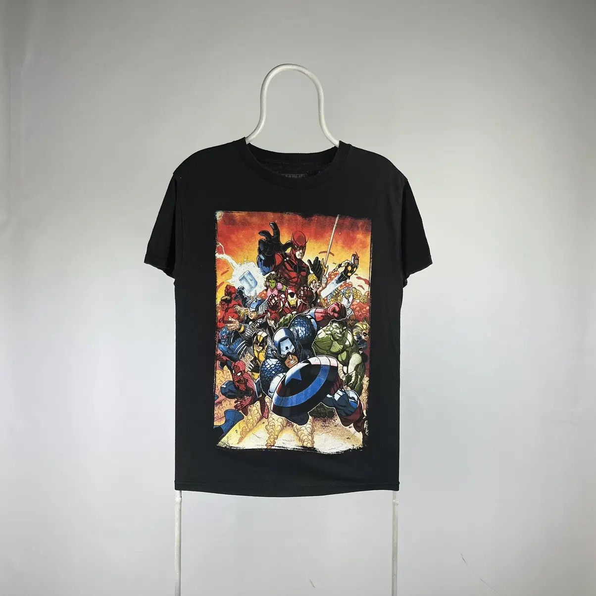 Band Tees Marvel comics all hero T-shirt movie size Medium Size US M / EU 48-50 / 2 - 1 Thumbnail