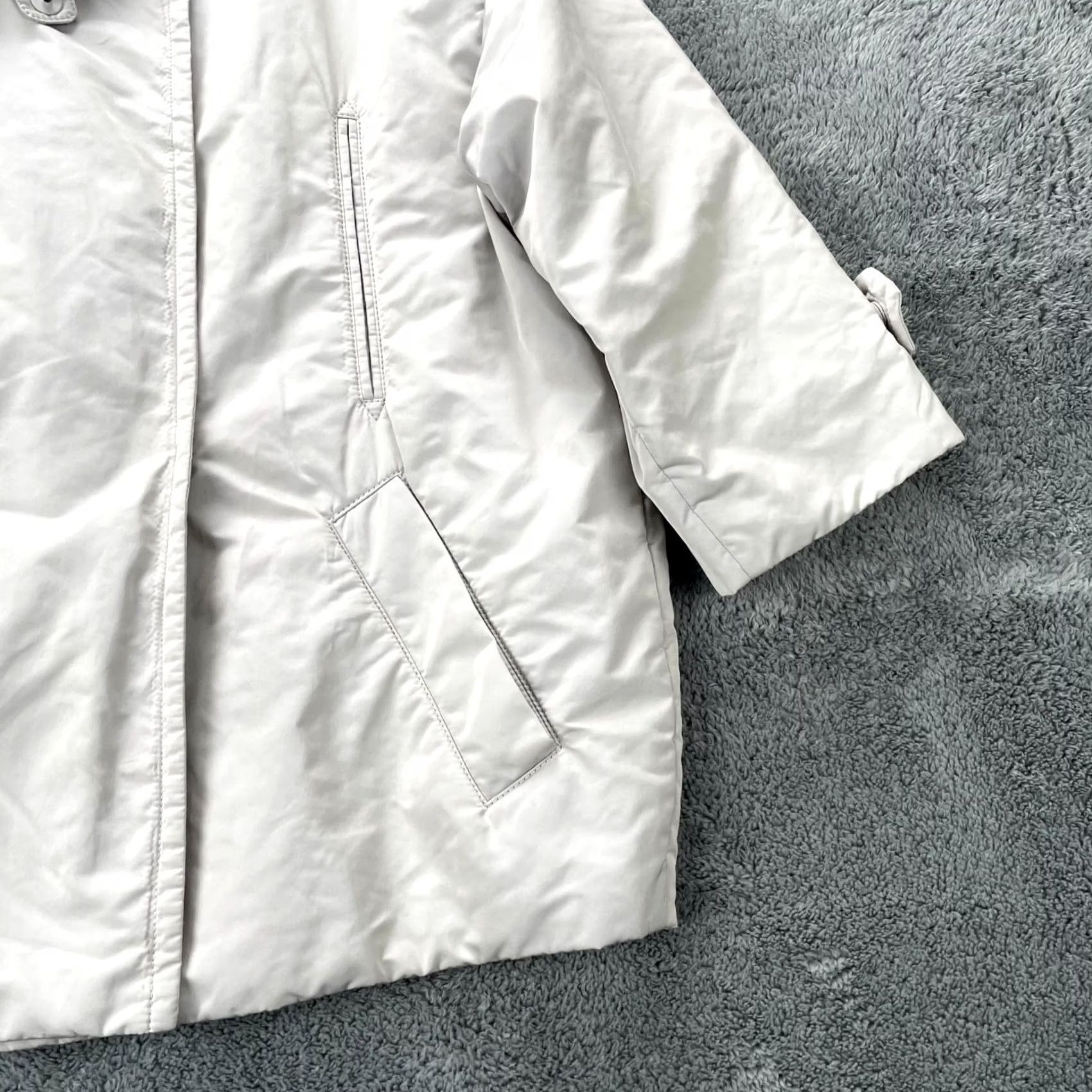 Brunello Cucinelli Brunello Cucinelli Jacket Womens XL White Silk Blend Hooded Removable Hood Parka Short Sleeve Long Sleeve Snap Closure Satin Lining Silk Size XL / US 12-14 / IT 48-50 - 2 Thumbnail