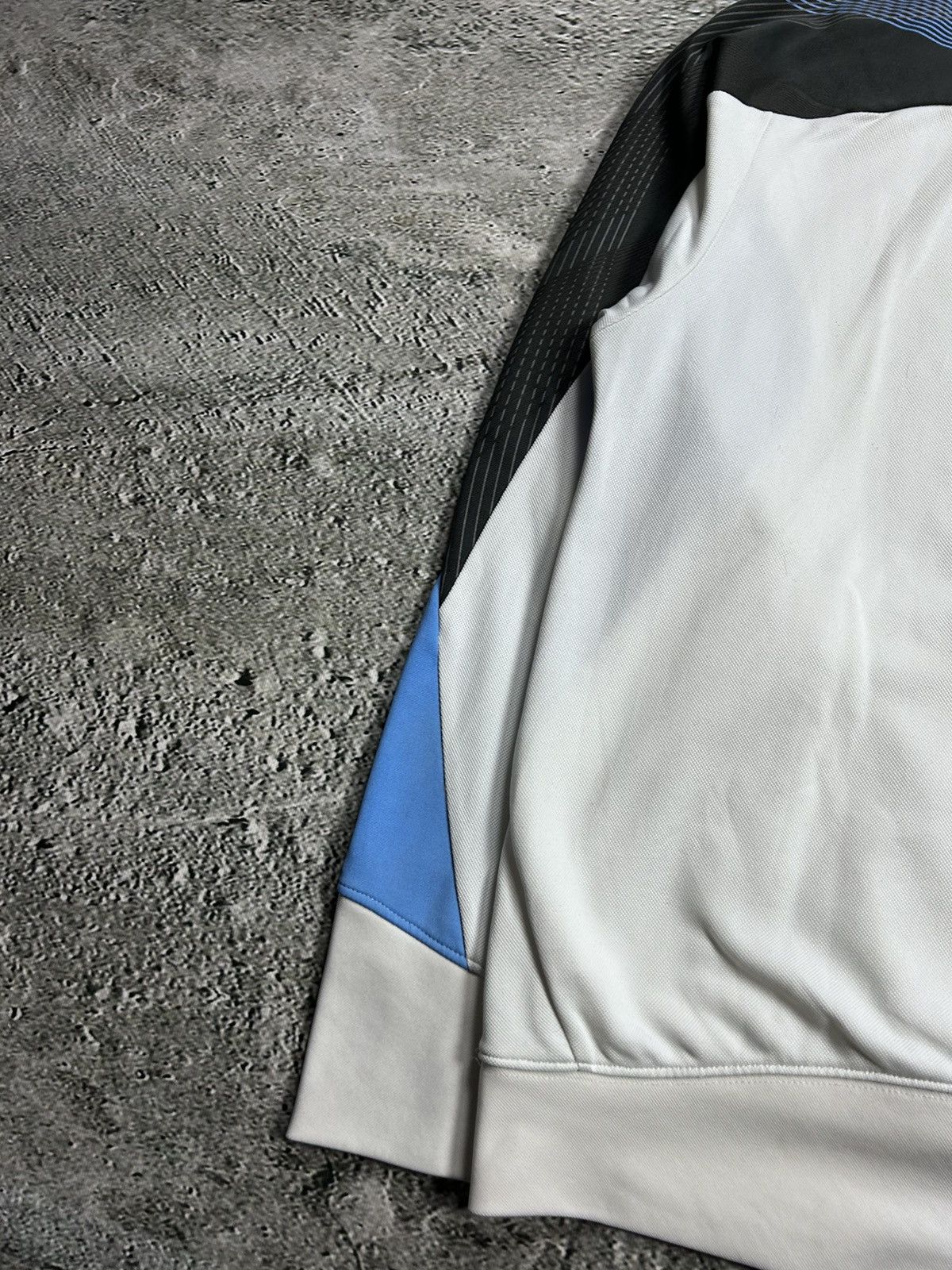 Nike × Vintage Nike TN hoodie vintage white 2000s blue Y2K sweatshirt Size US L / EU 52-54 / 3 - 8 Thumbnail