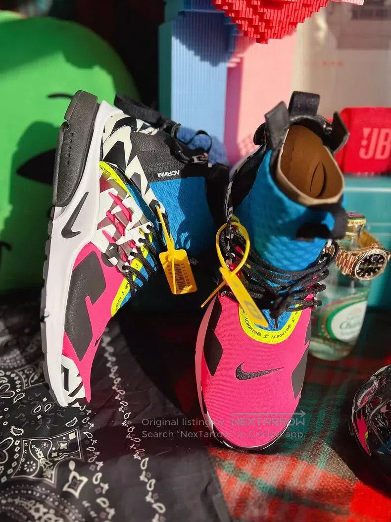 Acronym Acronym Color-matched high-top sneakers Size US 11 / EU 44 - 3 Thumbnail