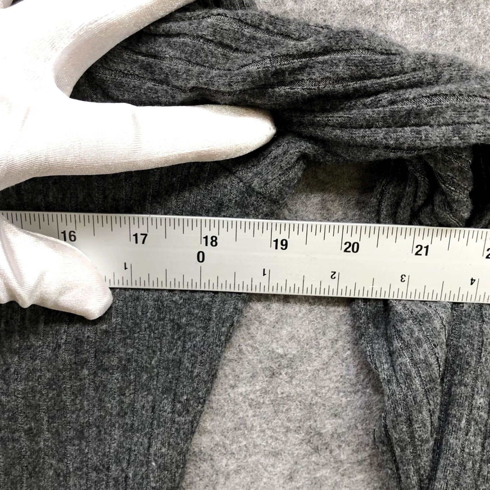 Mango MNG Mango Ribbed Knit Long Sleeve T Shirt Womens S Gray Ruffle Tie Sleeve Crewneck Regular Fit Casual Size S / US 4 / IT 40 - 8 Thumbnail